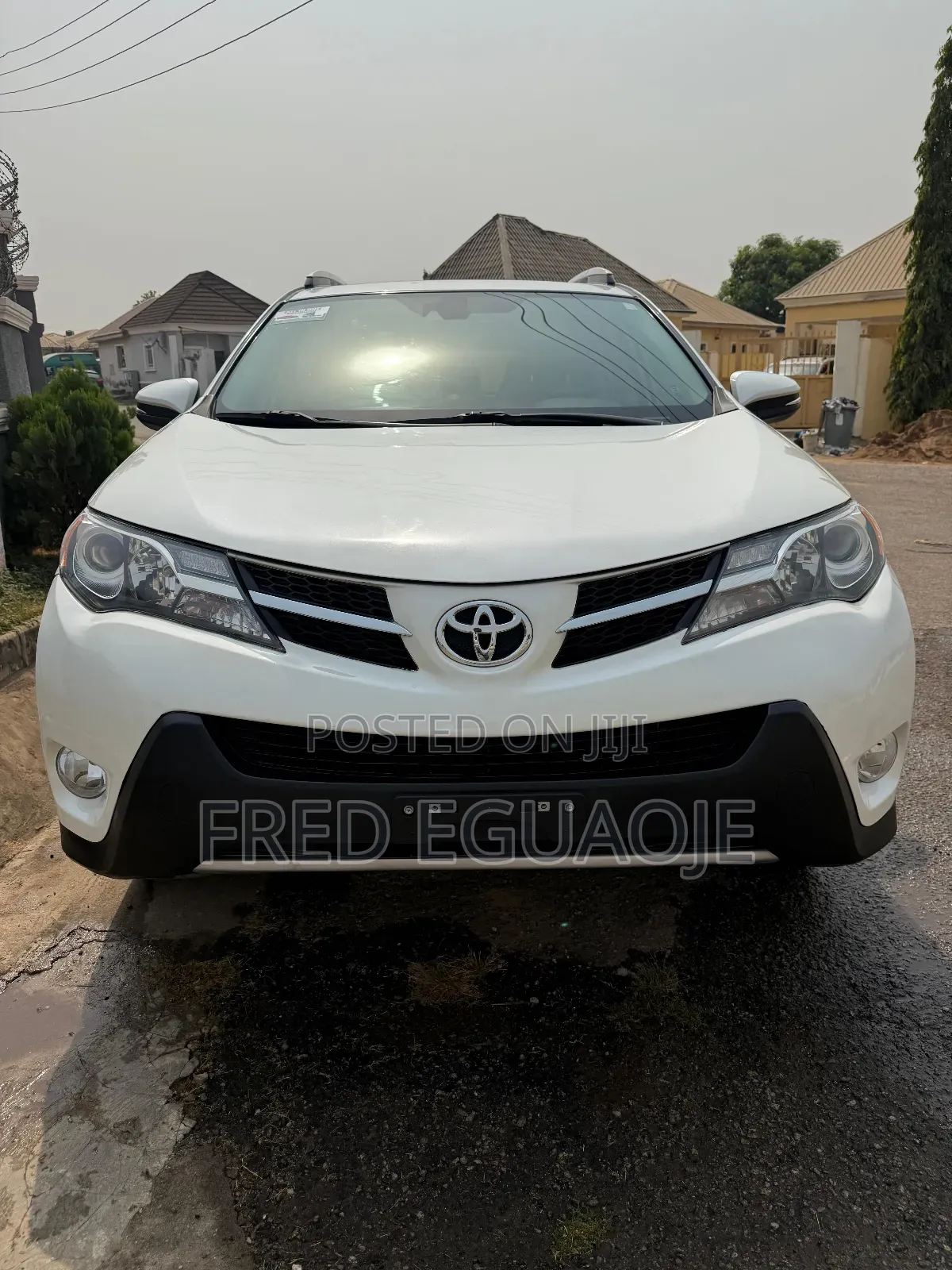 Toyota RAV4 Limited 4dr SUV (2.5L 4cyl 6A) 2015 White