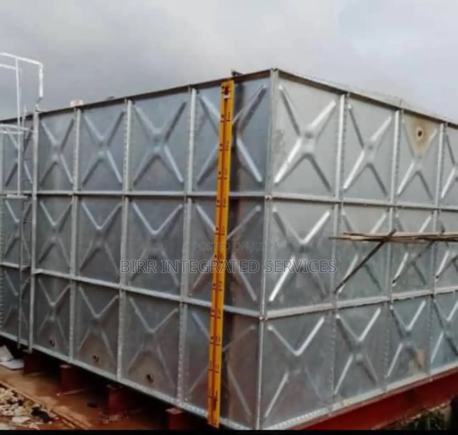 Pressed Steel Braithwaite Tank With Stanchion Fabrication