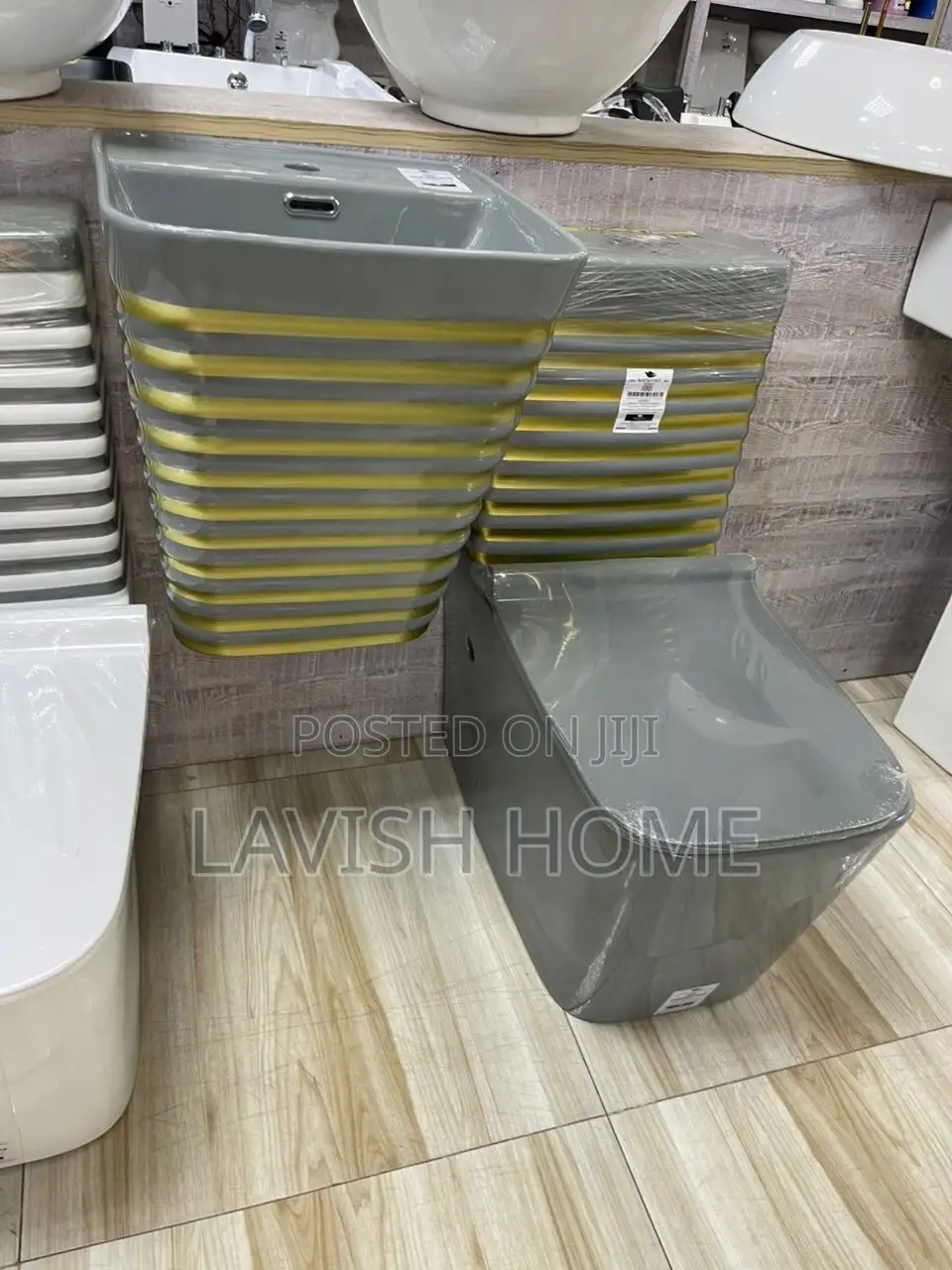 Luxury Water Closet With Suspended Basin