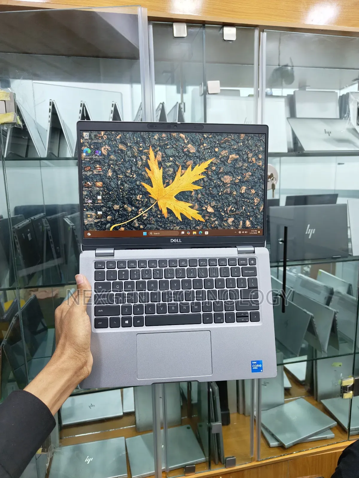 Laptop Dell Latitude 5320 16GB Intel Core i5 SSD 256GB