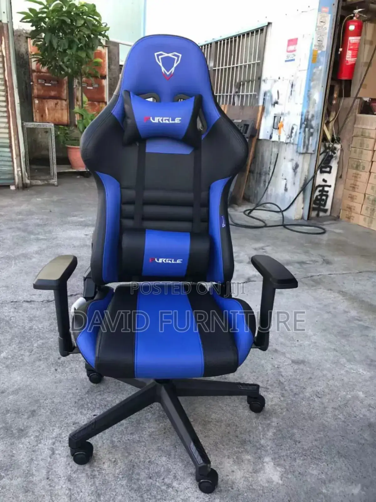 Studio Game Chair(Blue/Black)