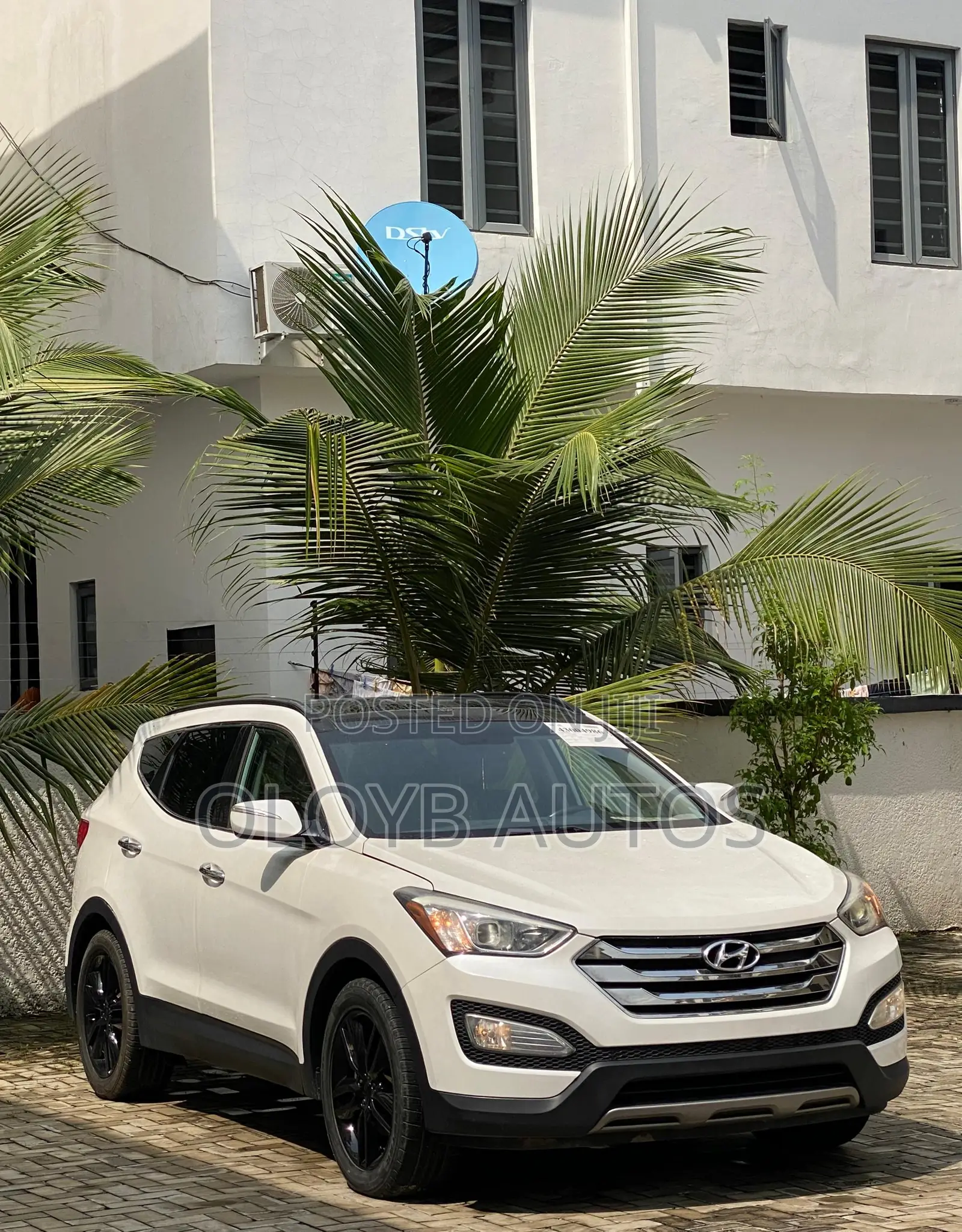 Hyundai Santa Fe Limited 4dr SUV w/Saddle Interior (3.3L 6cyl 6A) 2014