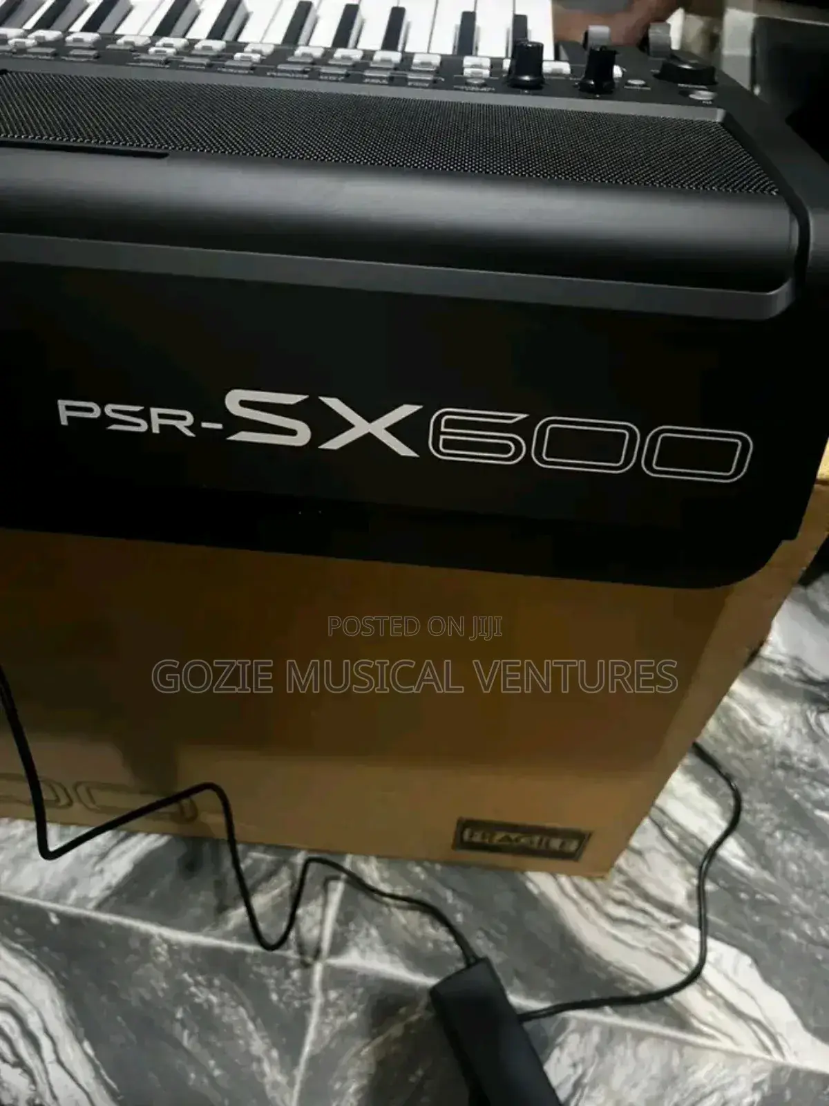 Original Yamaha Keyboard PRS Sx 600