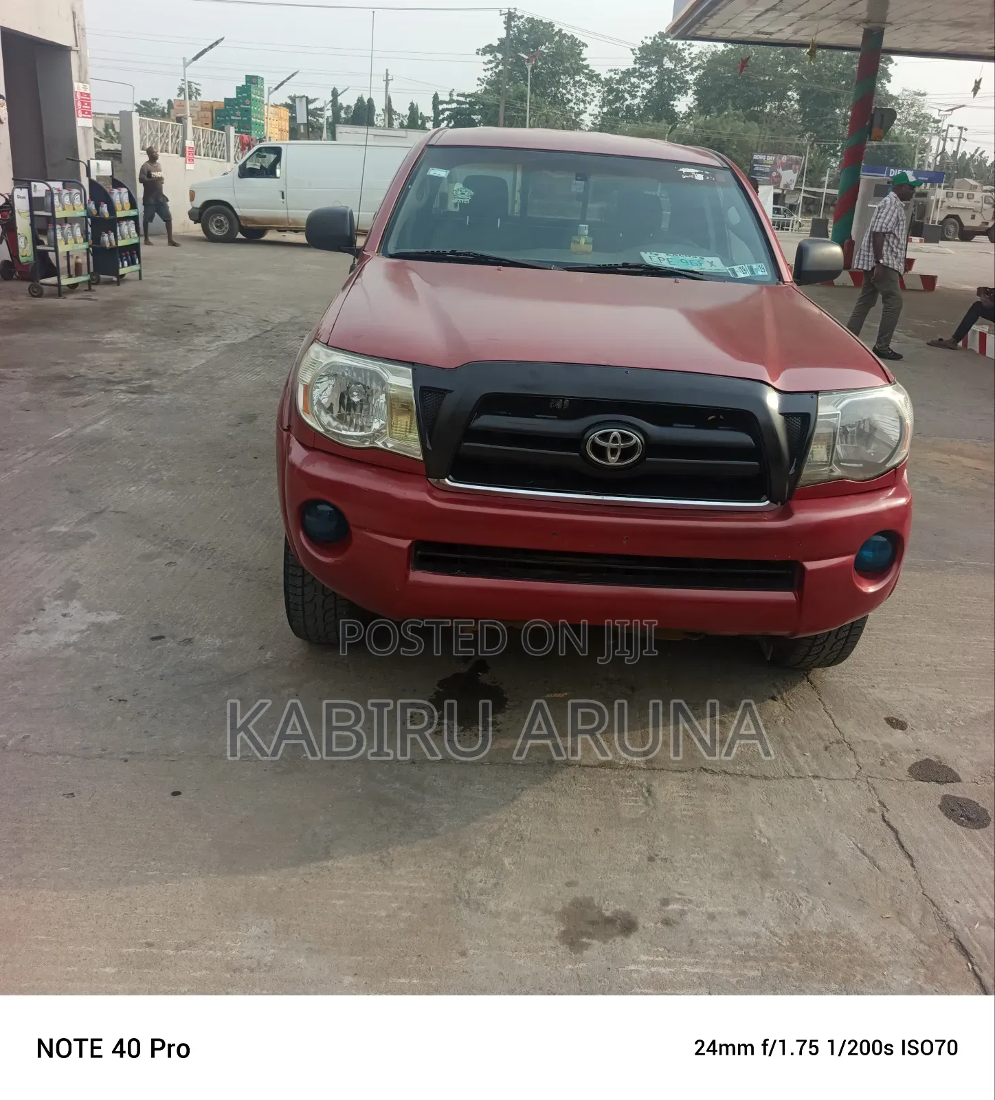 Toyota Tacoma 2005 Red