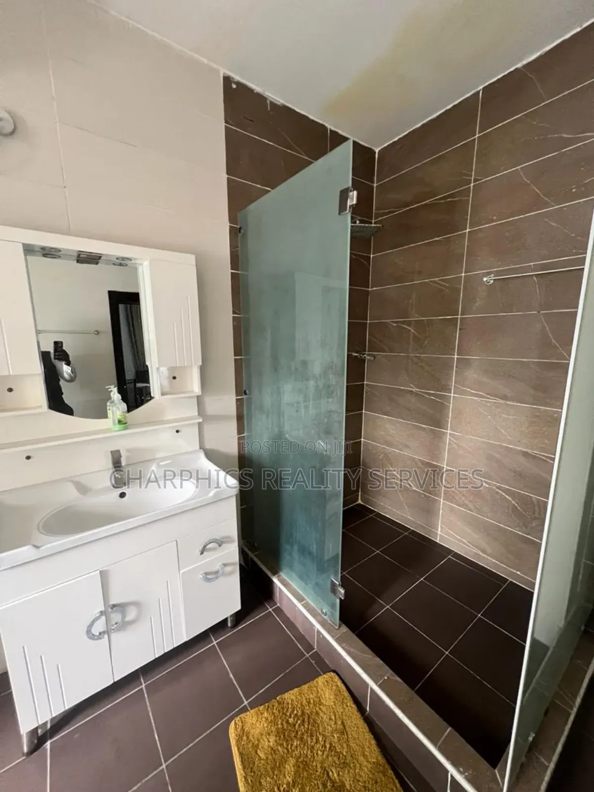 3bdrm Apartment in Lekki for rent
