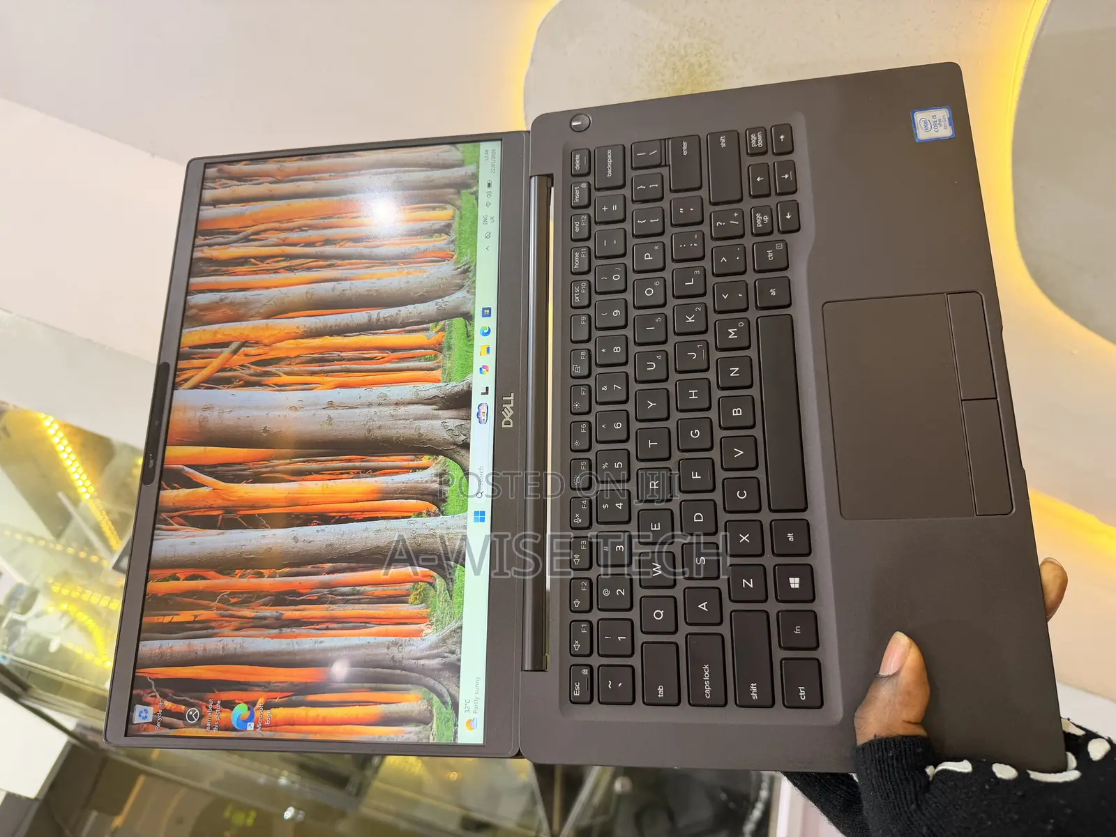 Laptop Dell Latitude 7400 8GB Intel Core I5 SSD 256GB