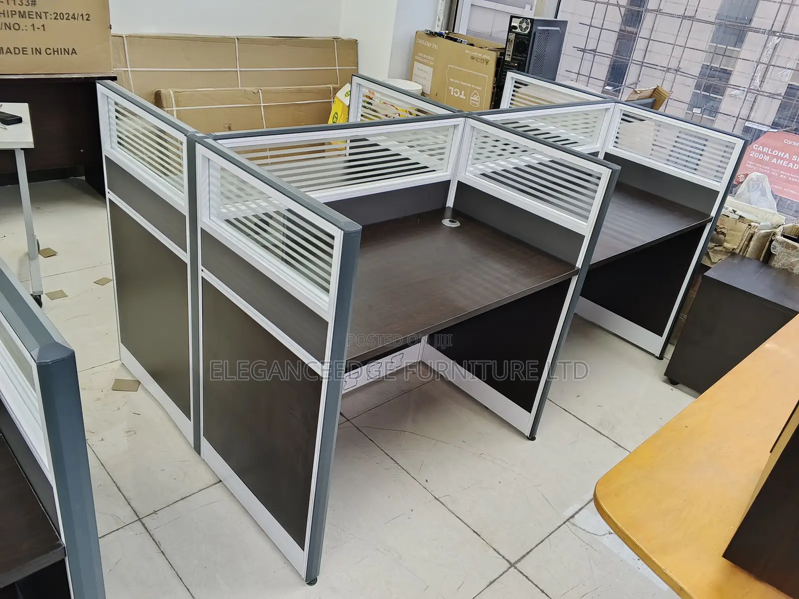 Modern Brown Wooden 4 Seaters Workstation With Mobile Drawers
