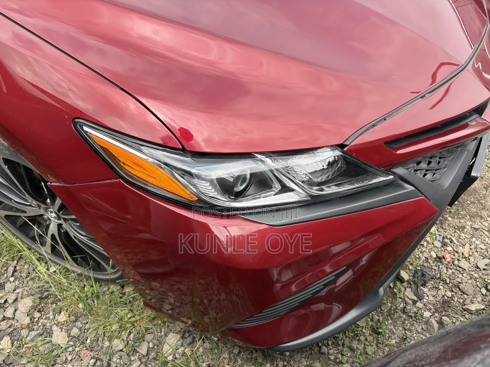 Toyota Camry XLE FWD (2.5L 4cyl 8AM) 2018 Red
