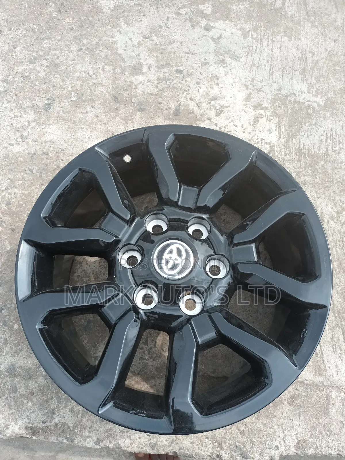17inche Rim Toyota Hilux