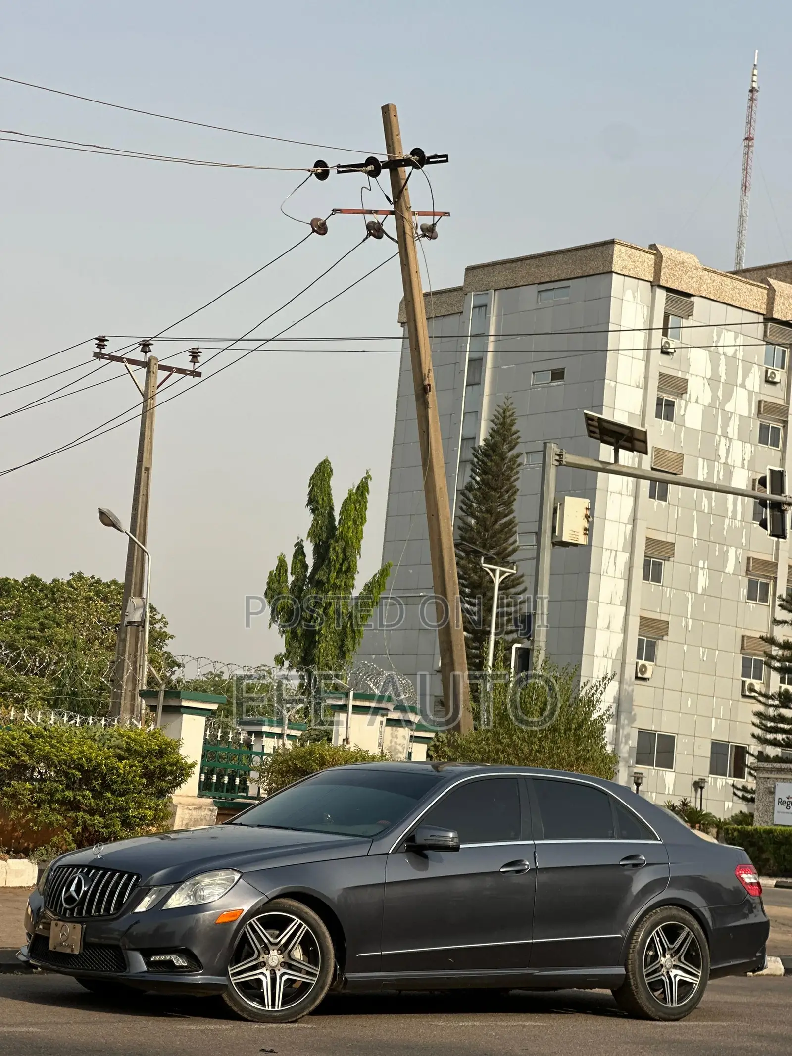Mercedes-Benz E350 2010 Gray