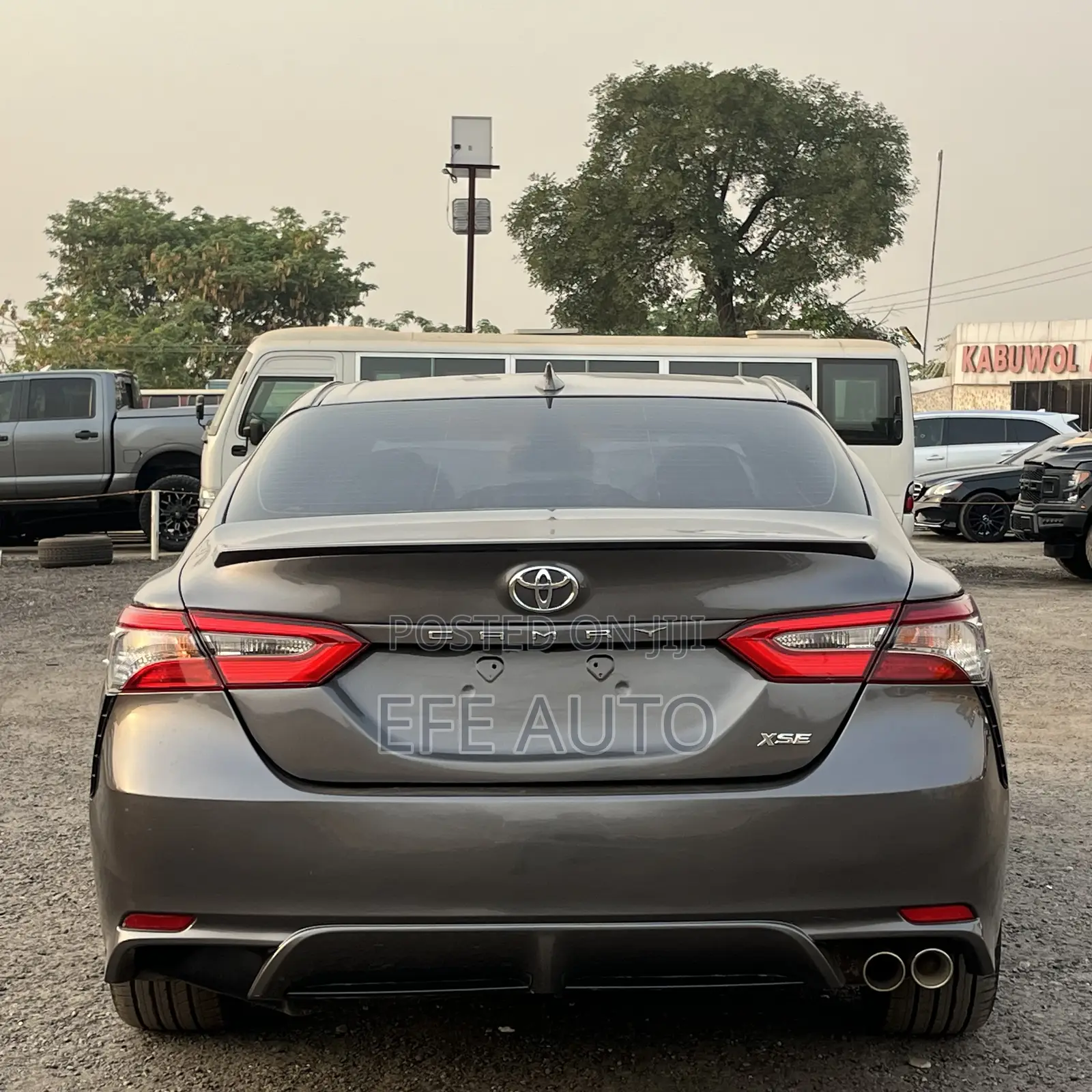 Toyota Camry XSE FWD 2020 Gray