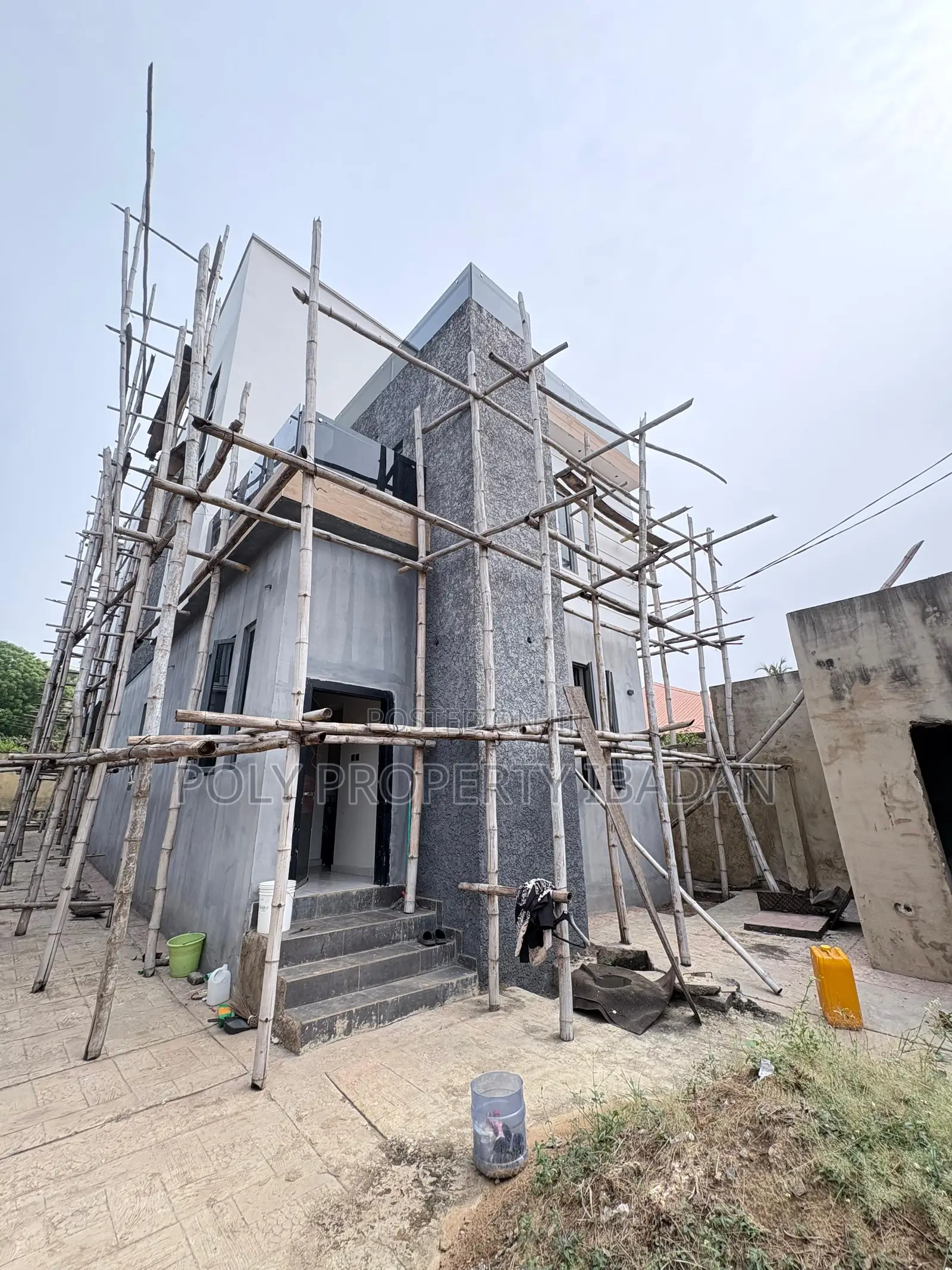4bdrm Penthouse in Old Bodija Estate, Ibadan for sale