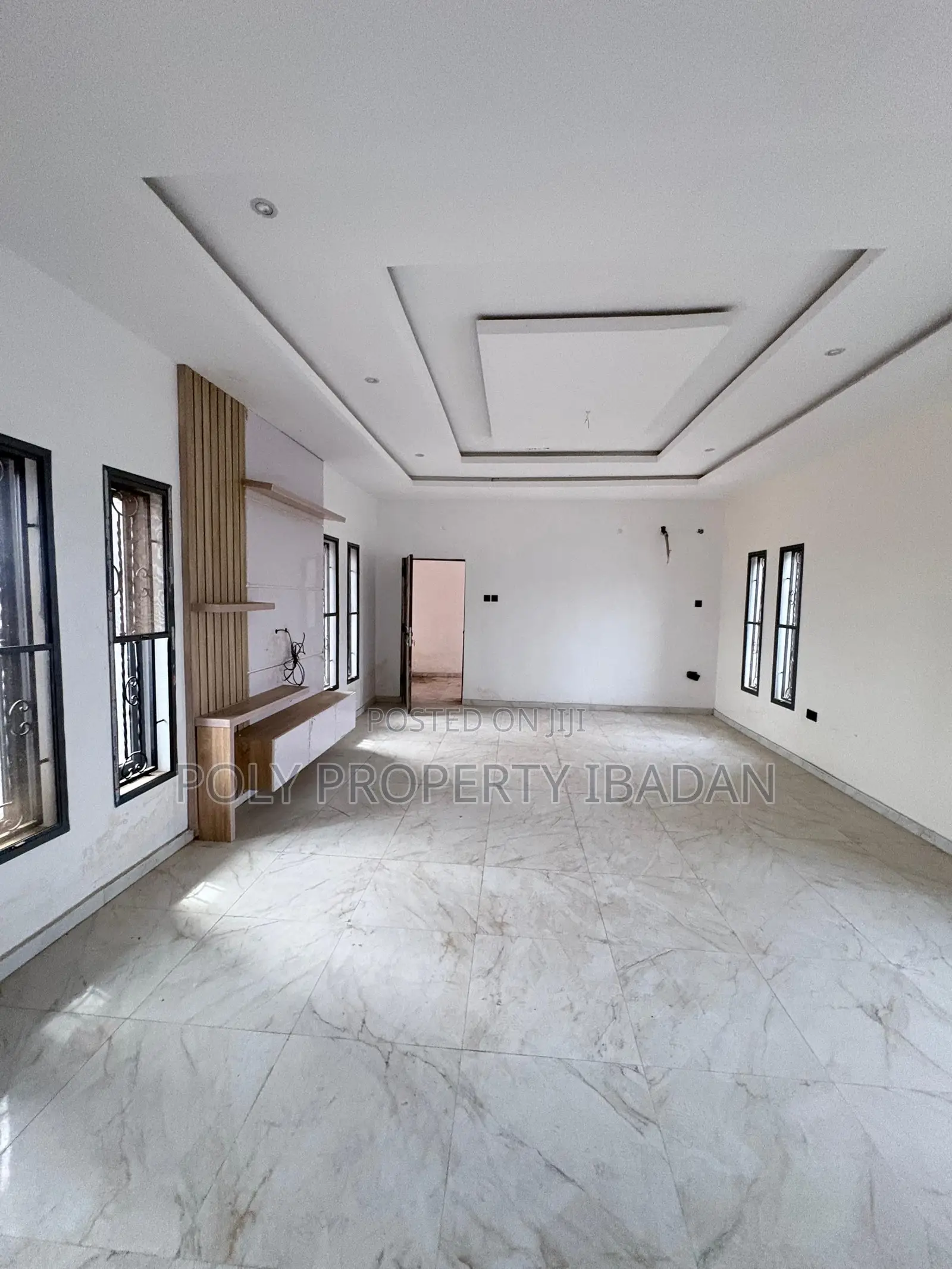 4bdrm Penthouse in Old Bodija Estate, Ibadan for sale