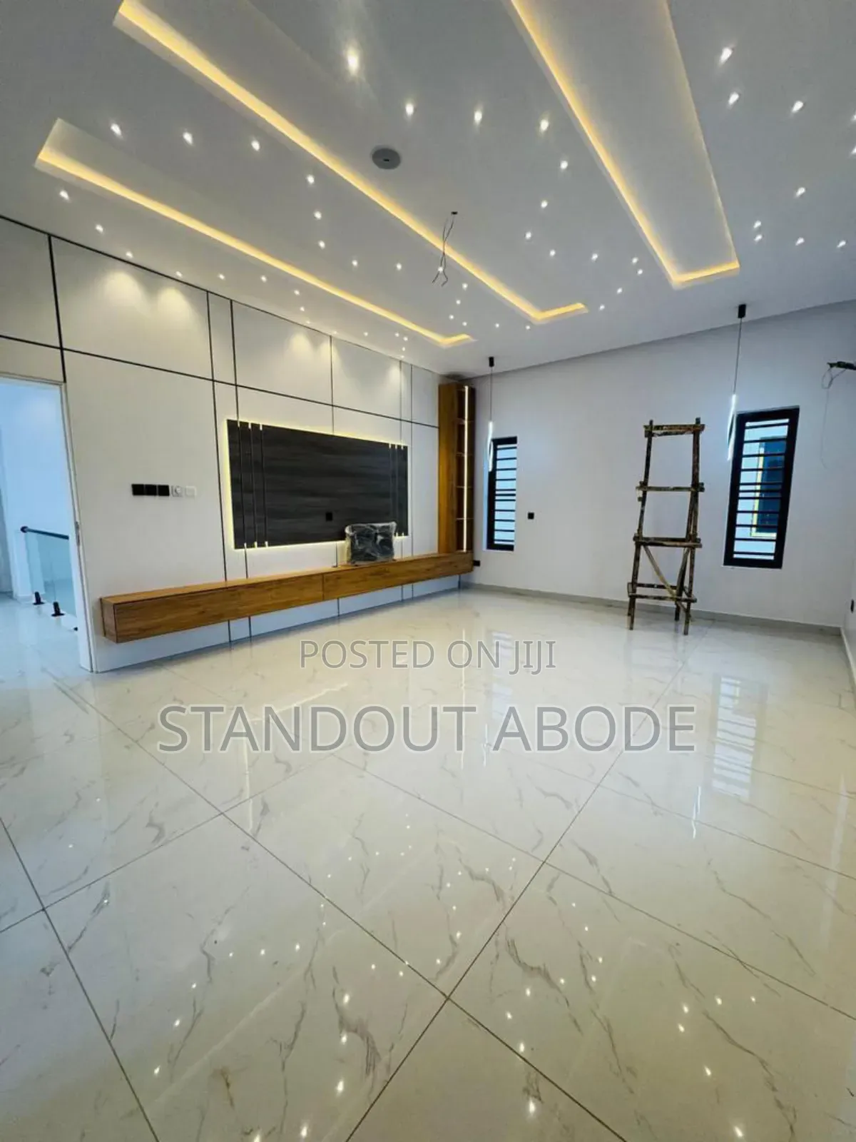 4bdrm Duplex in In A Secure Estate, Ogba for sale