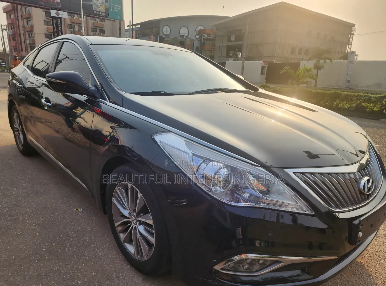 Hyundai Grandeur 2015 Black