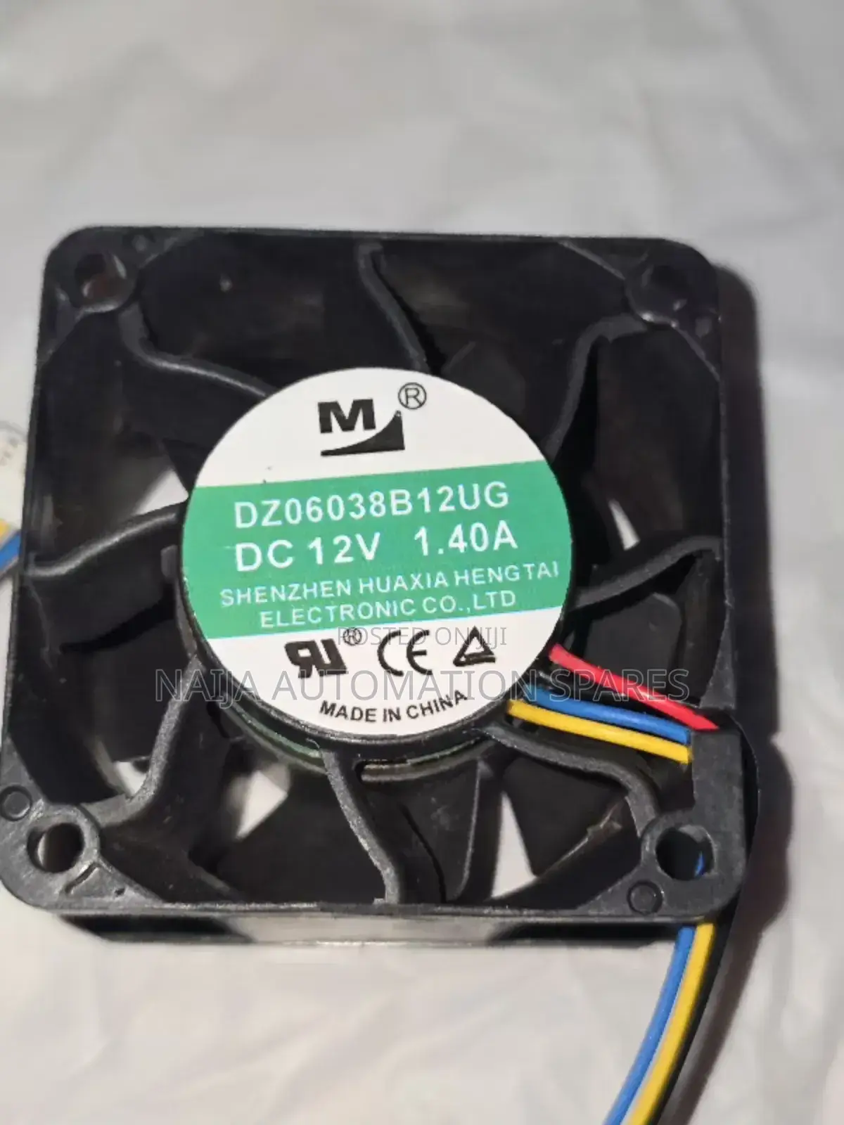 Axial High Speed Cooling Fans | Dz06038b12ug
