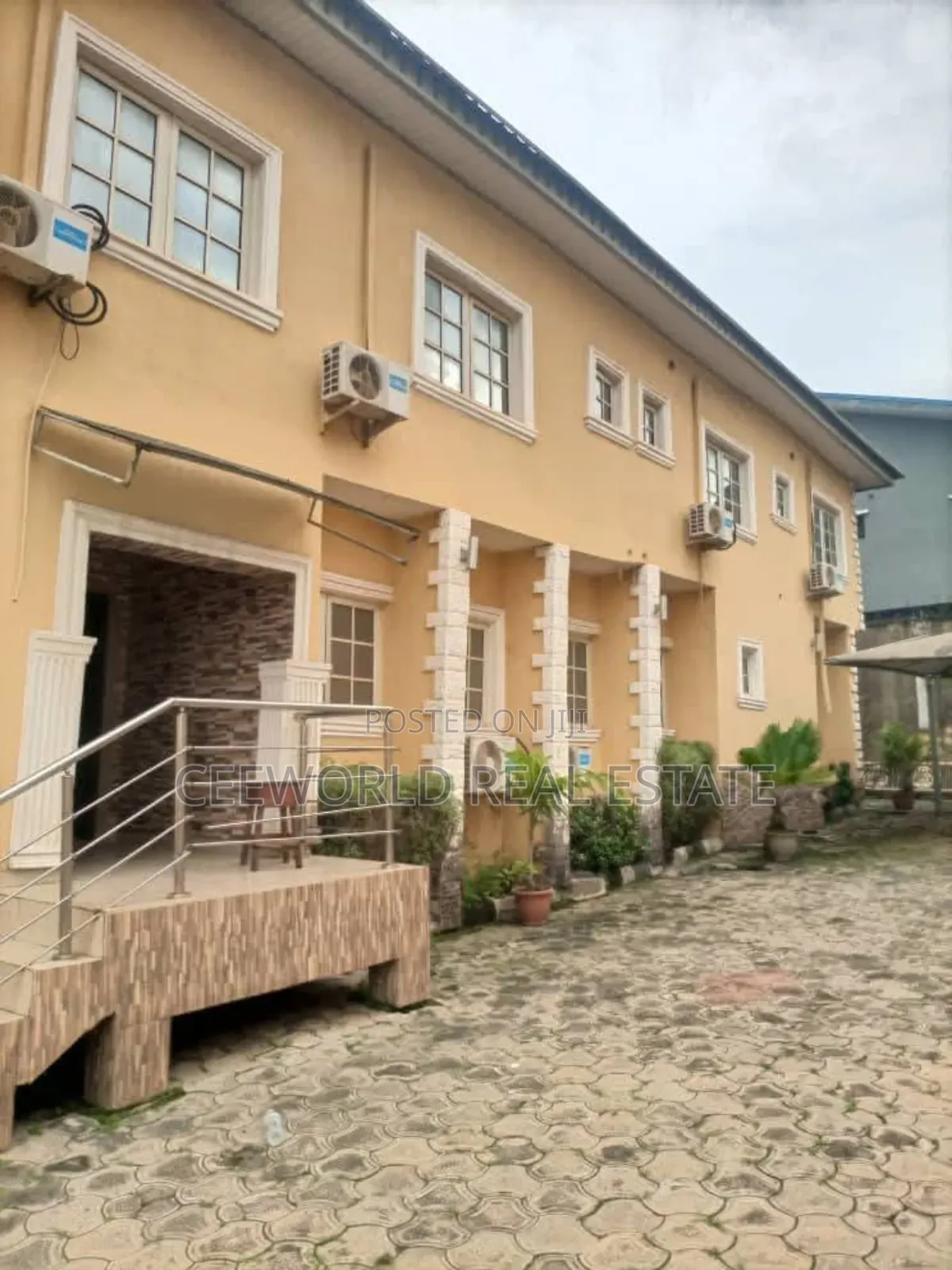 Hotel to Lease at Akala Way Akobo Ibadan