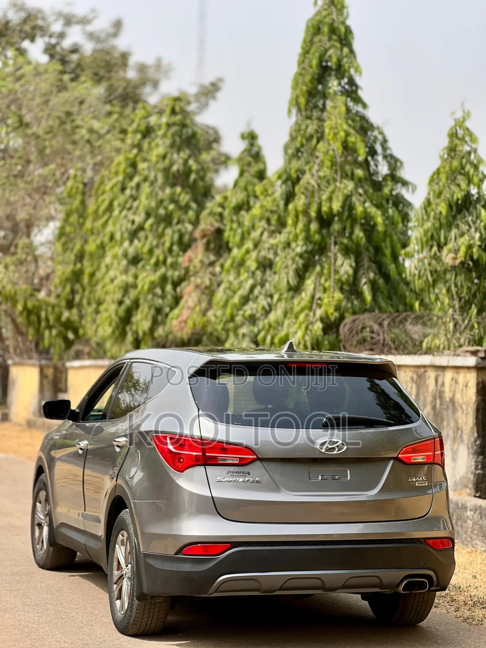Hyundai Santa Fe Limited 4dr SUV AWD (3.3L 6cyl 6A) 2014 Gray