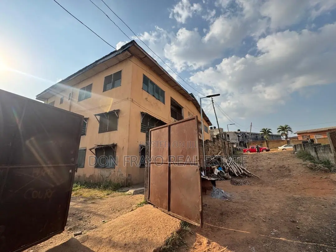 20bdrm Block of Flats in Challenge Road for sale