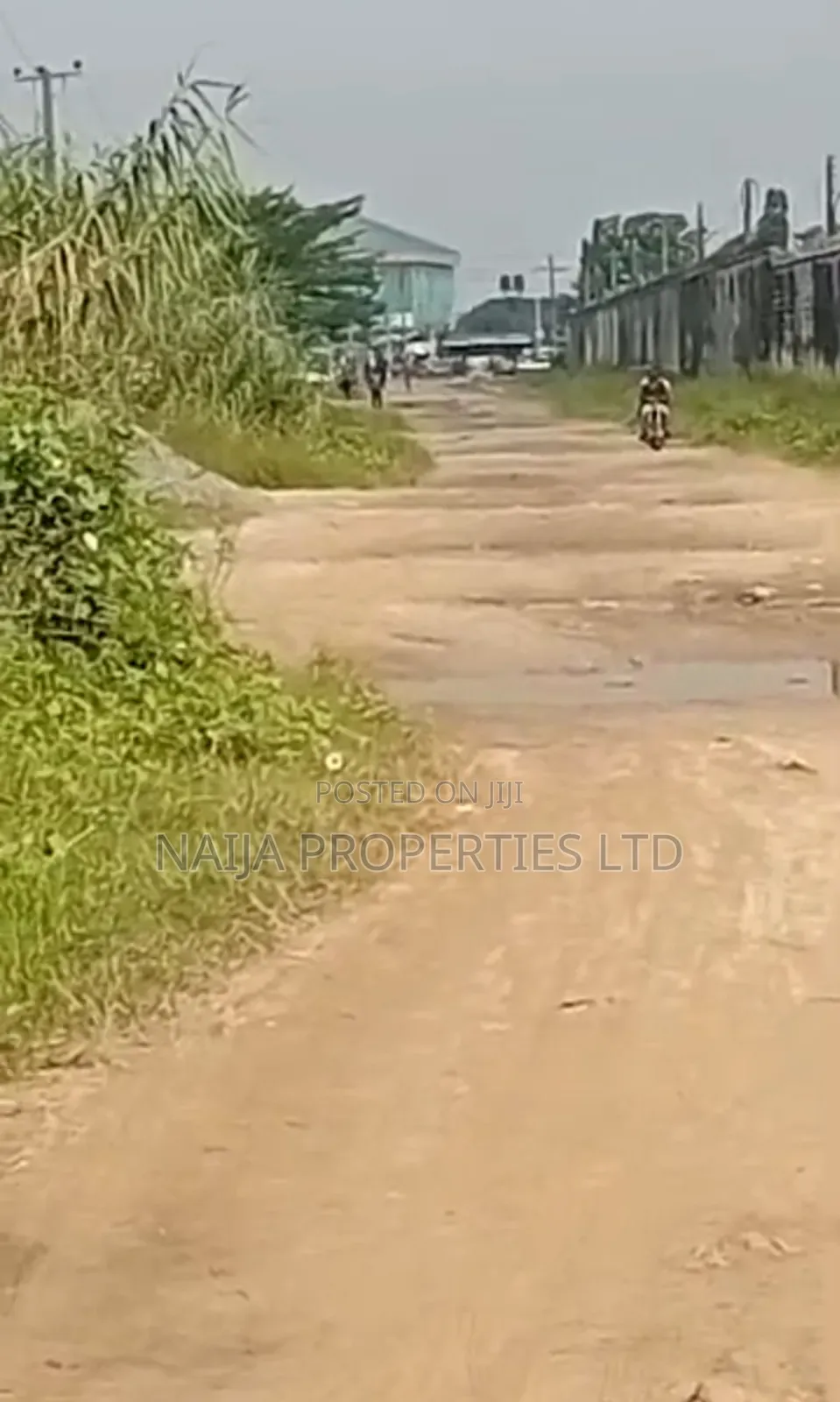 30 Plots of Land by the Express Way at Uba Pharmacy, Awoyaya for Sale