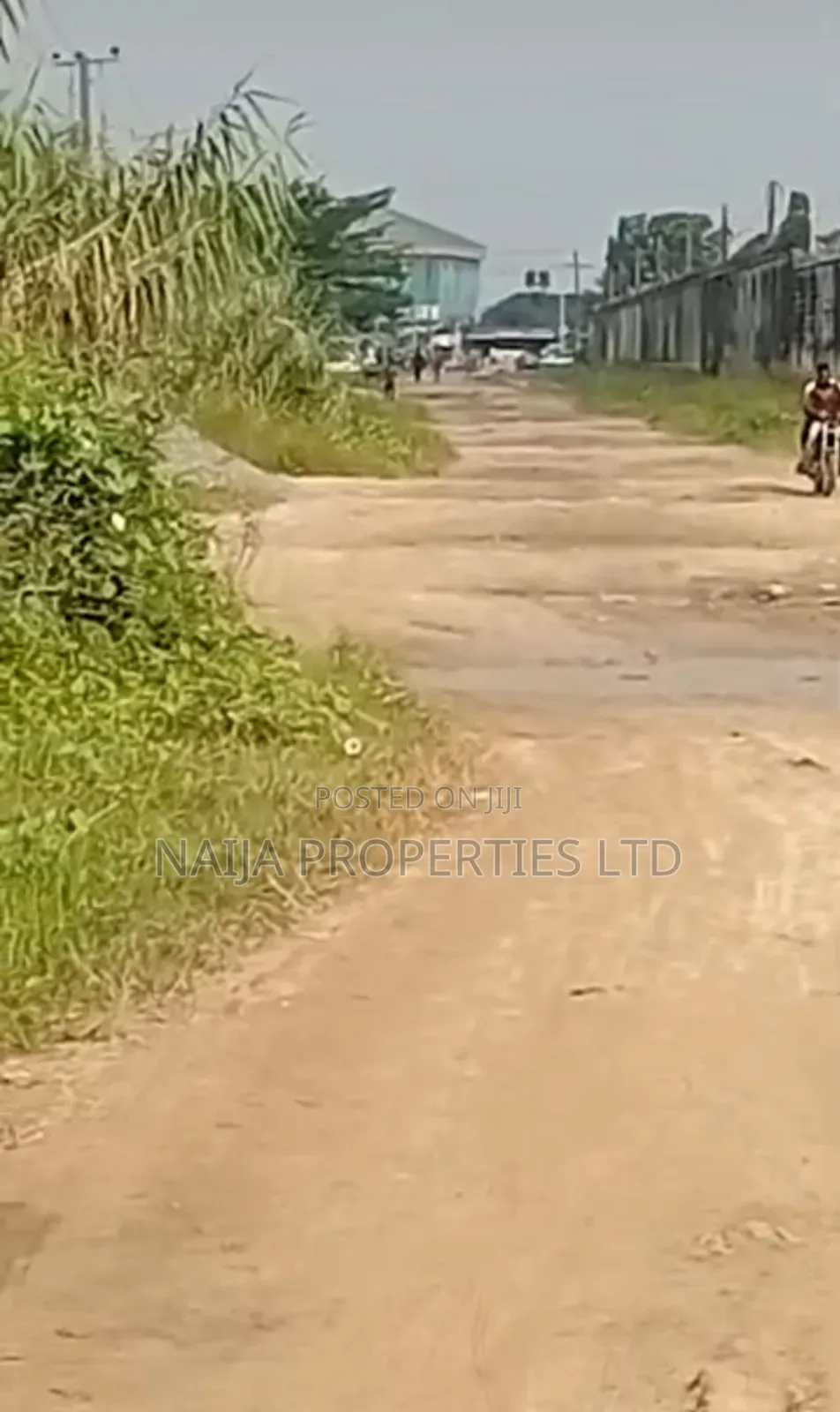 30 Plots of Land by the Express Way at Uba Pharmacy, Awoyaya for Sale