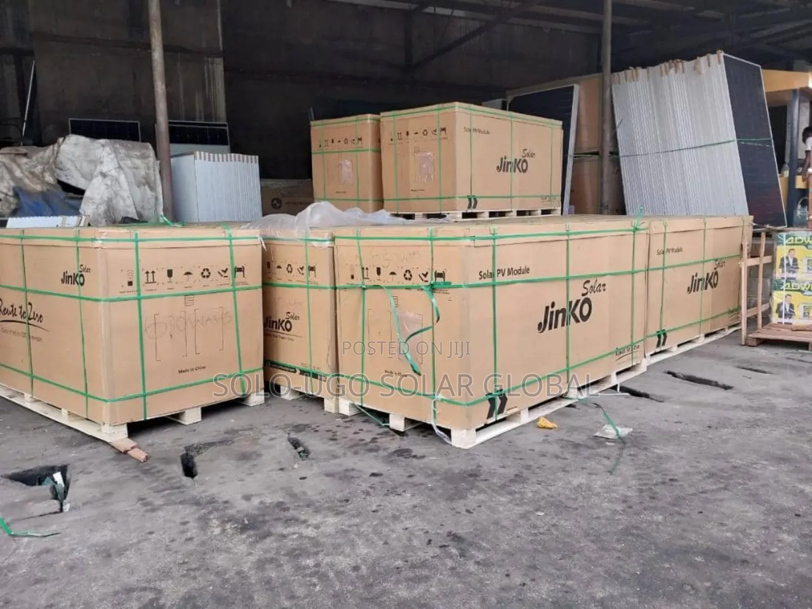 700watts Jinko Mono Panels