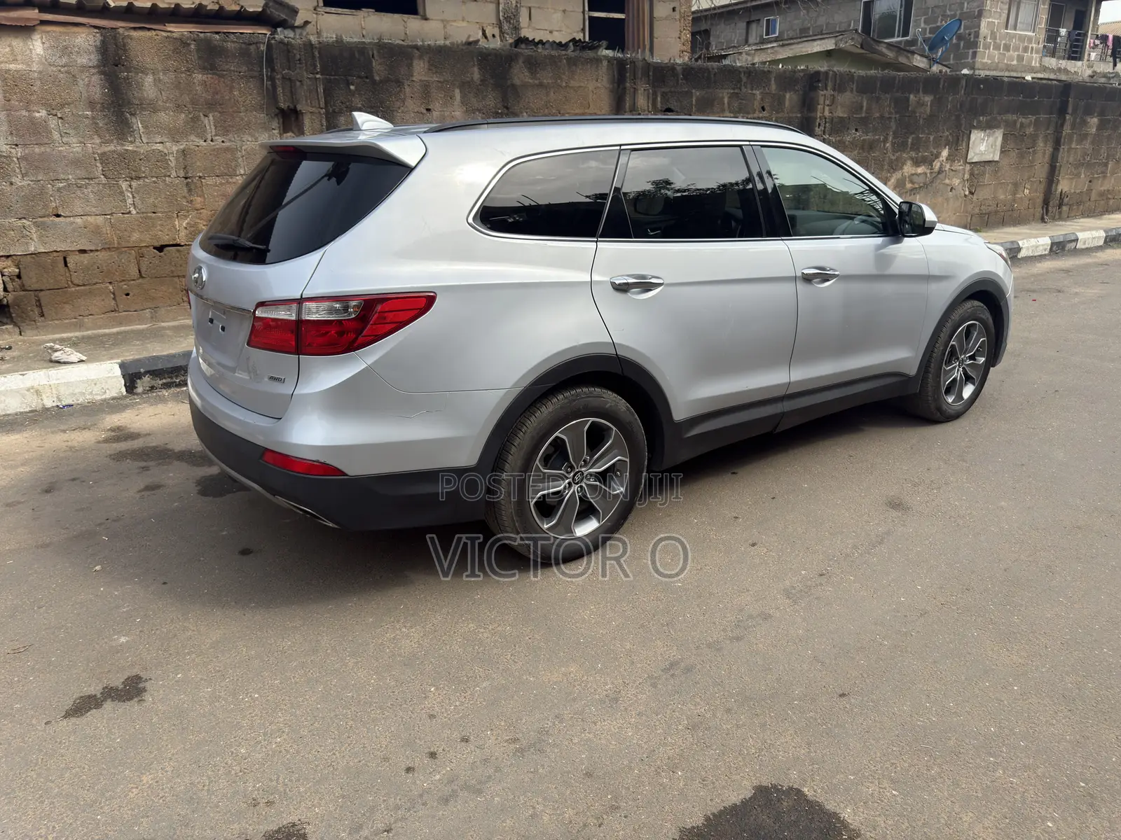 Hyundai Santa Fe 2016 Silver