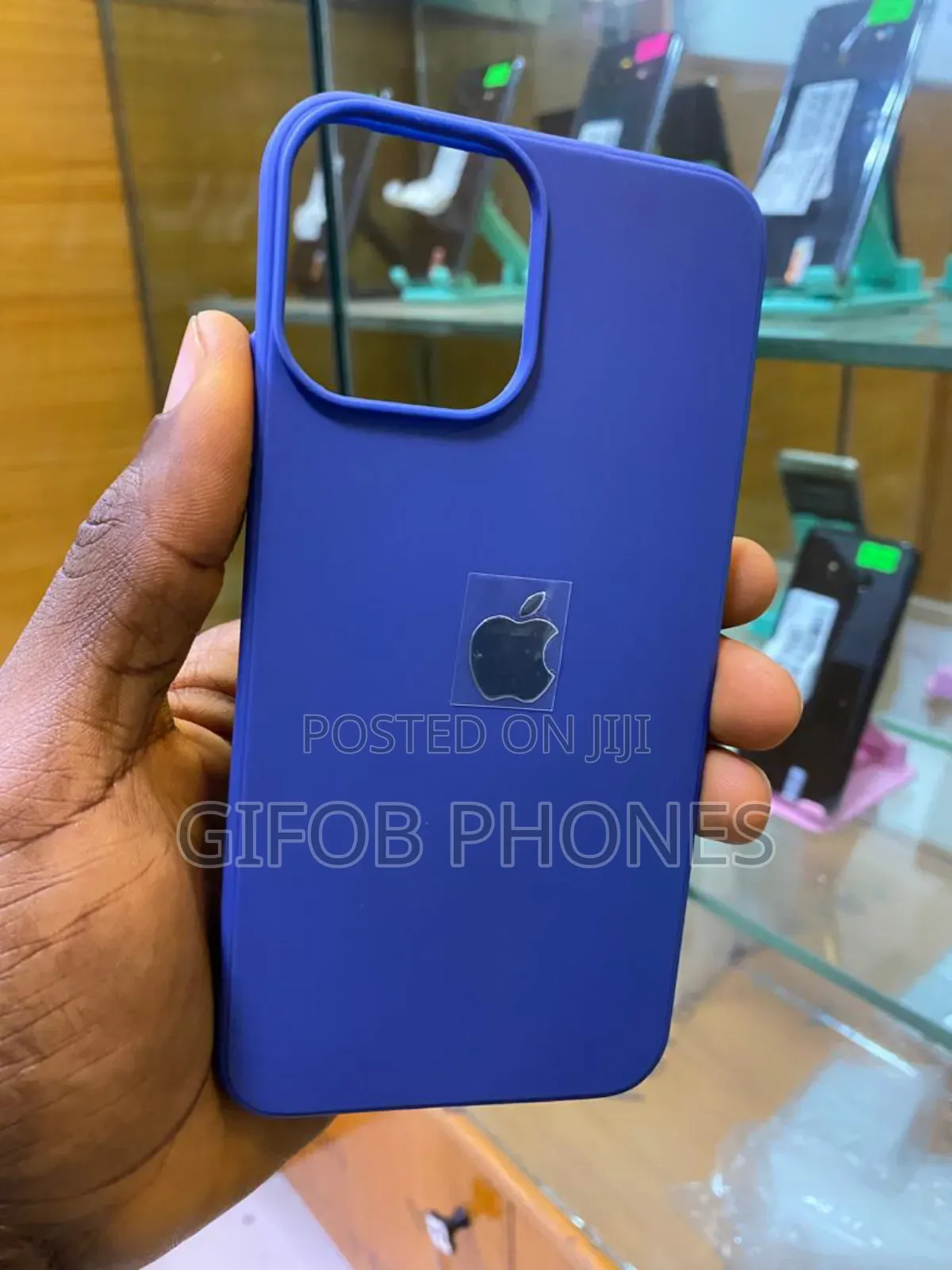 Converter Pouch for Xr to 17 Pro