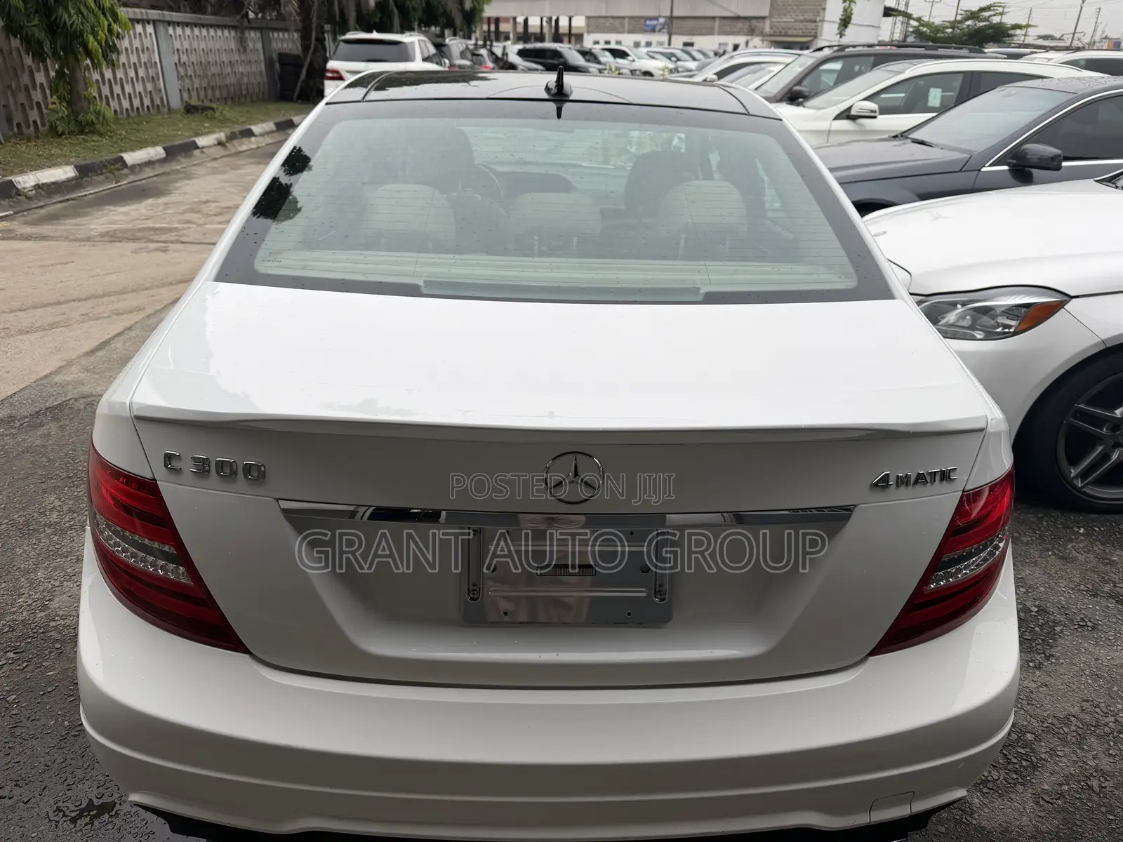 Mercedes-Benz C300 Luxury 4Matic Sedan AWD (3.5L 6cyl 7A) 2014 White
