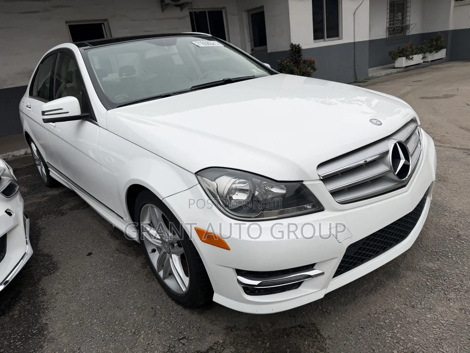 Mercedes-Benz C300 Luxury 4Matic Sedan AWD (3.5L 6cyl 7A) 2014 White