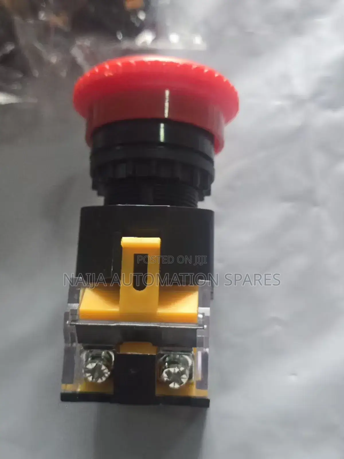 SPST Emergency Puch Button La 38, 22mm, 1nc, 1no Plastic