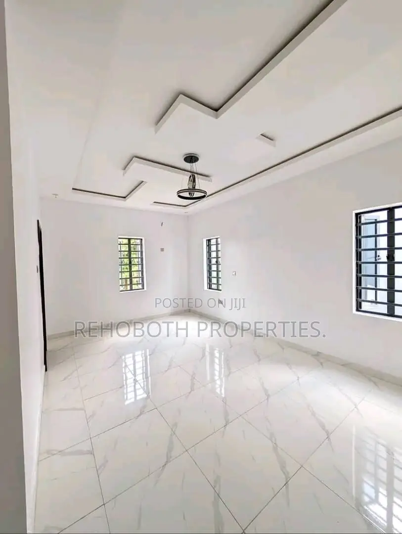 4bdrm Duplex in Chief Lateef Oyelade, Rind Road for sale