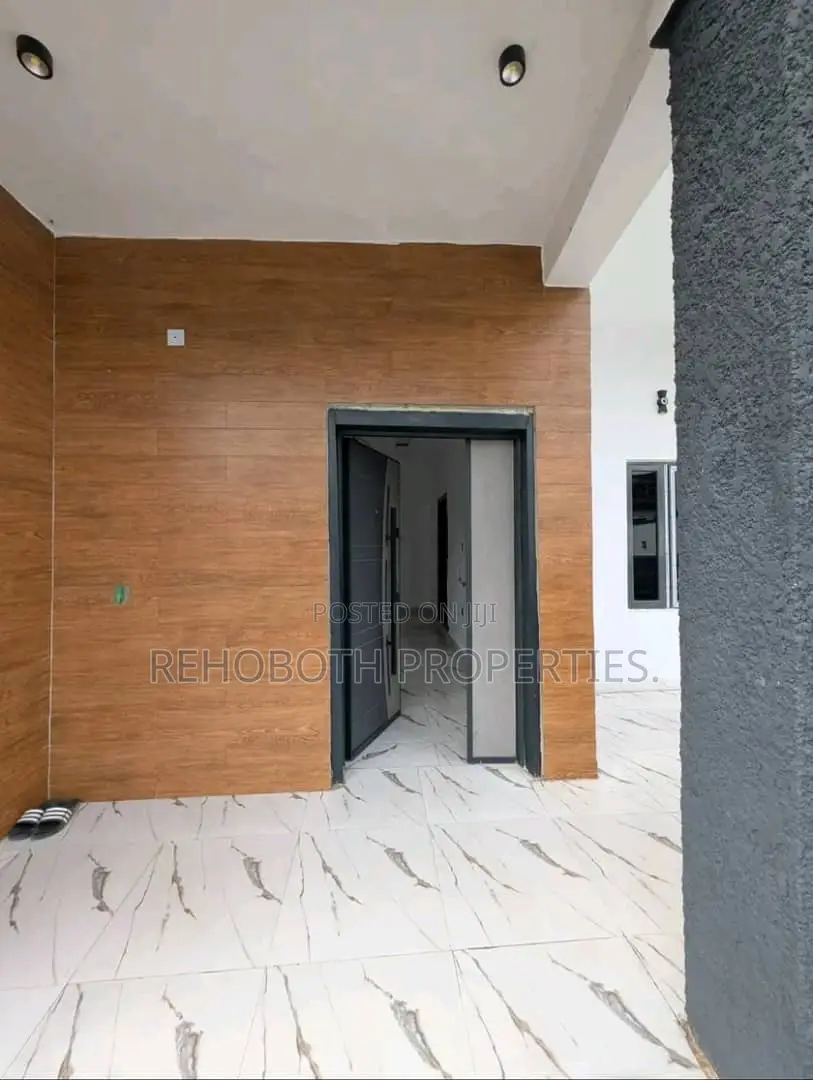 4bdrm Duplex in Chief Lateef Oyelade, Rind Road for sale