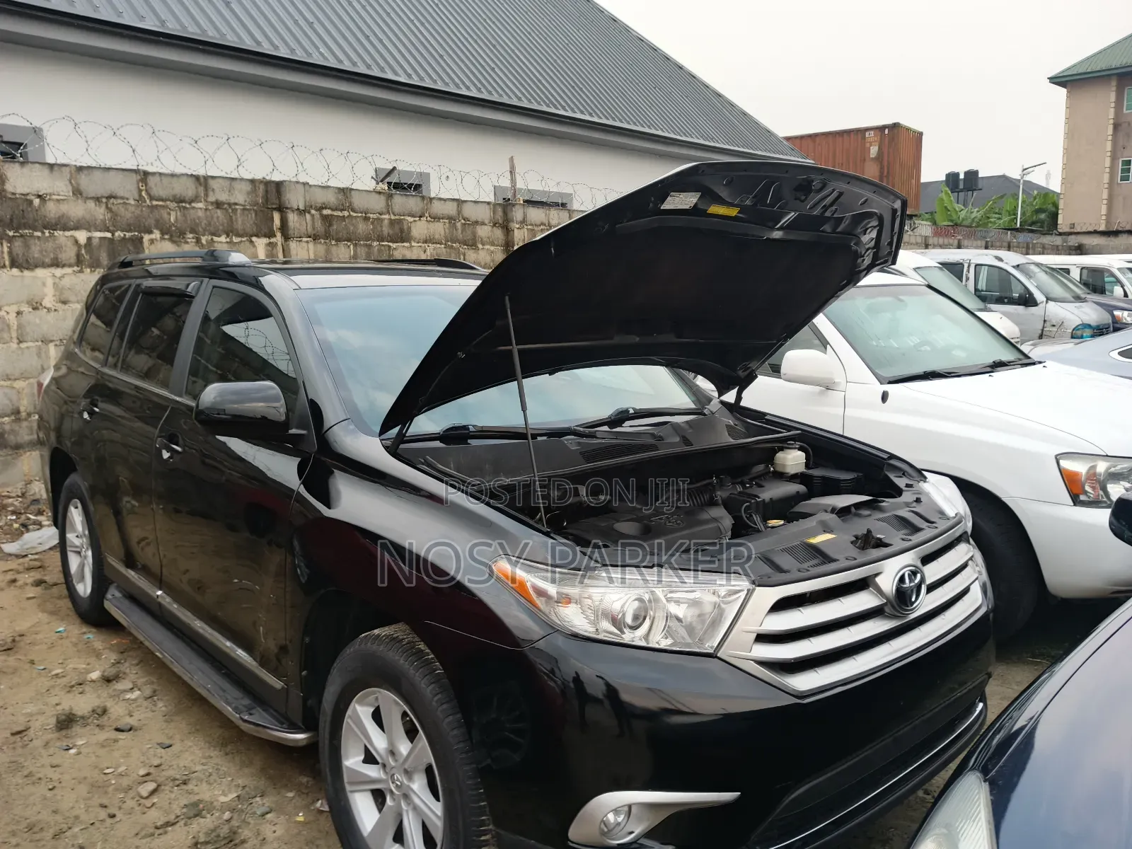 Toyota Highlander 2.7L 2WD 2013 Black