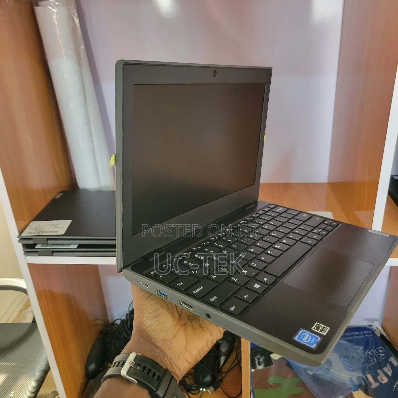 Laptop Lenovo 100e 4GB Intel Celeron eMMC 60GB