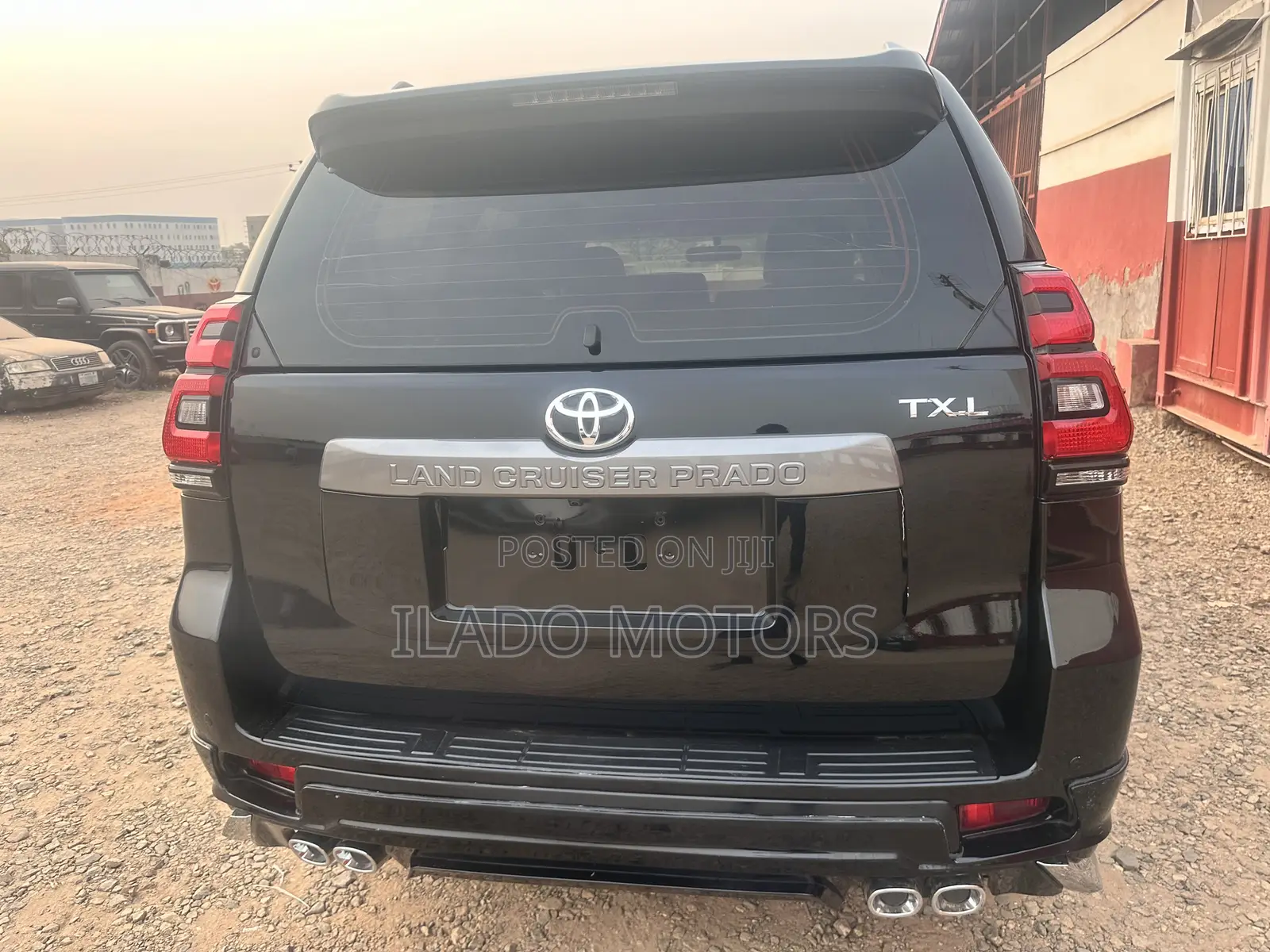 Toyota Land Cruiser Prado 2018 Black