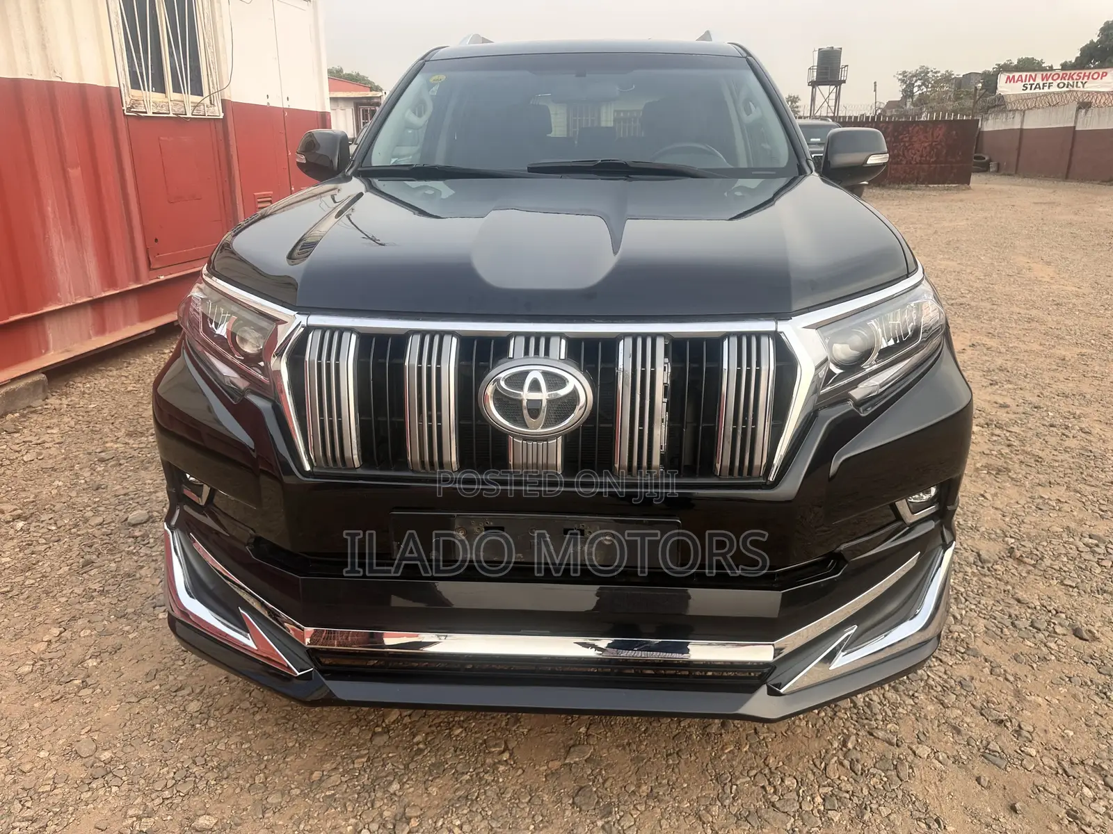 Toyota Land Cruiser Prado 2018 Black