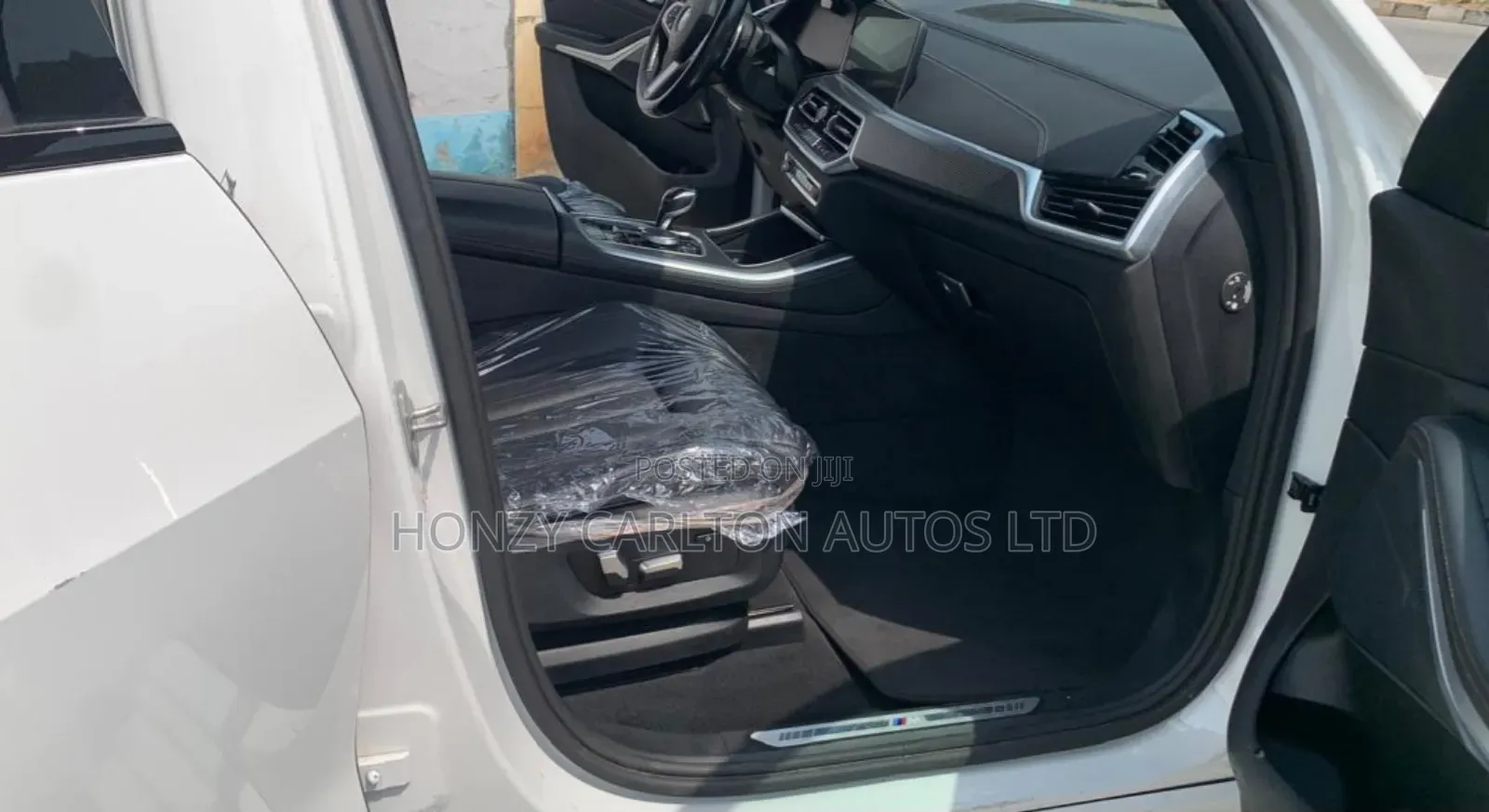 BMW X5 xDrive50i AWD 2019 White