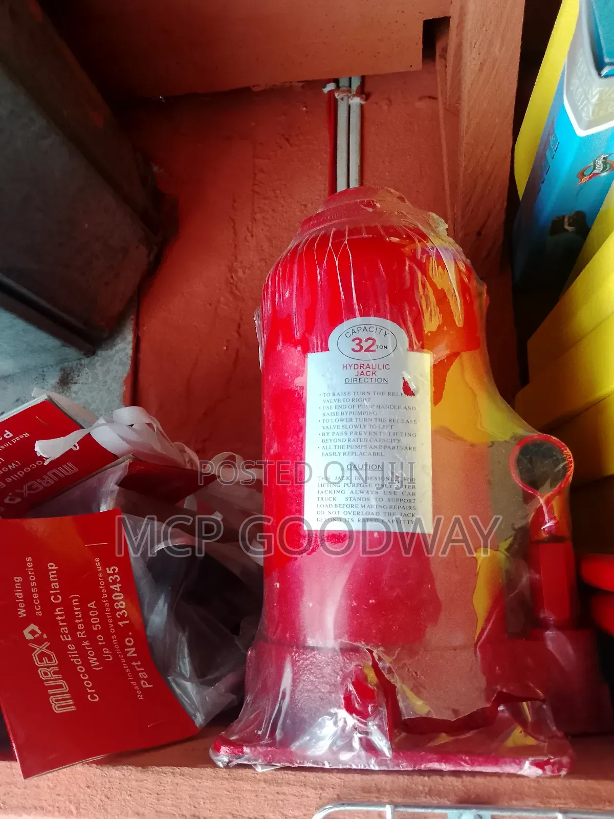Hydraulic Jack 32 Ton Capacity / Bottle Jack