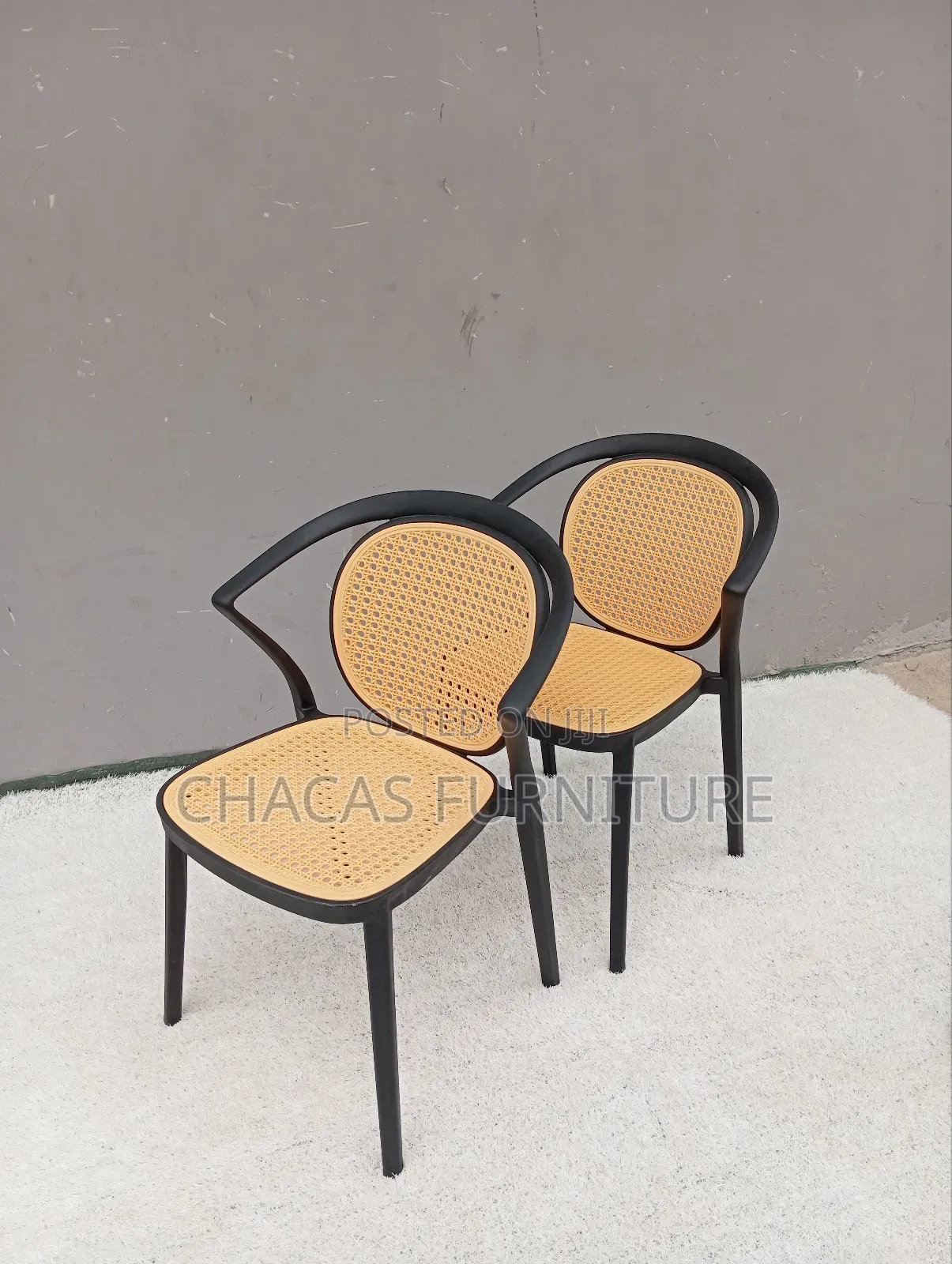 Modern Dining Chairs - Rattan Style Plastic Armchairs for Kitchen