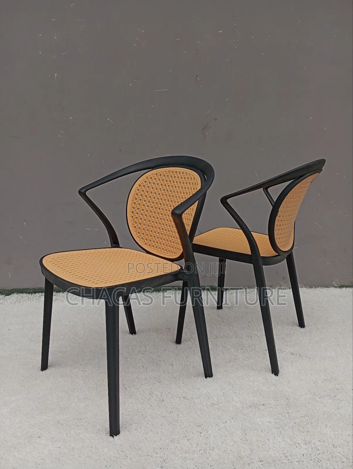 Modern Dining Chairs - Rattan Style Plastic Armchairs for Kitchen