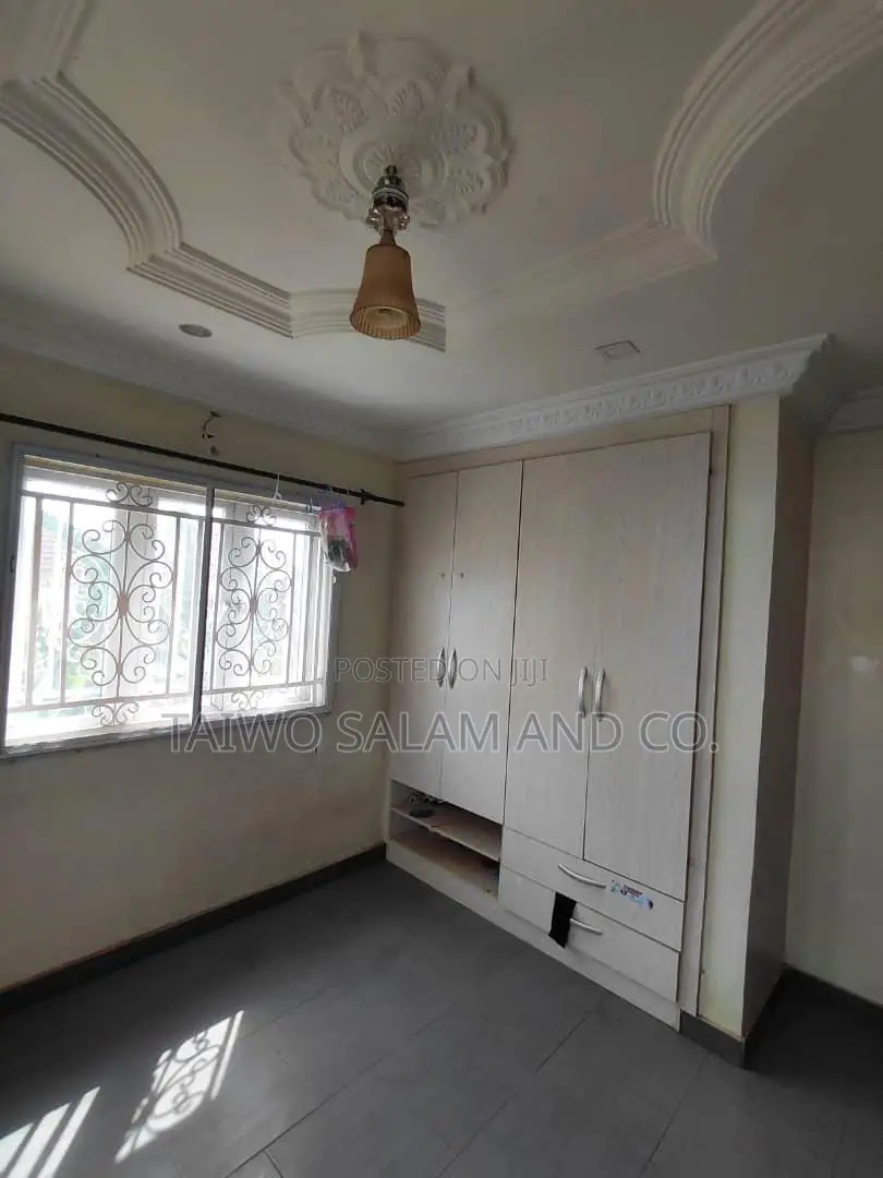 4bdrm Duplex in Akala Express for sale