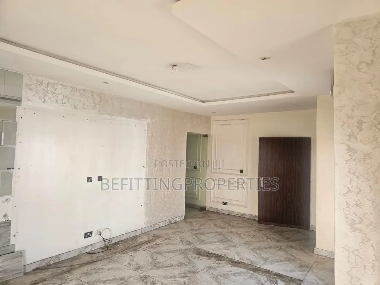 3bdrm Block of Flats in Lekki for sale