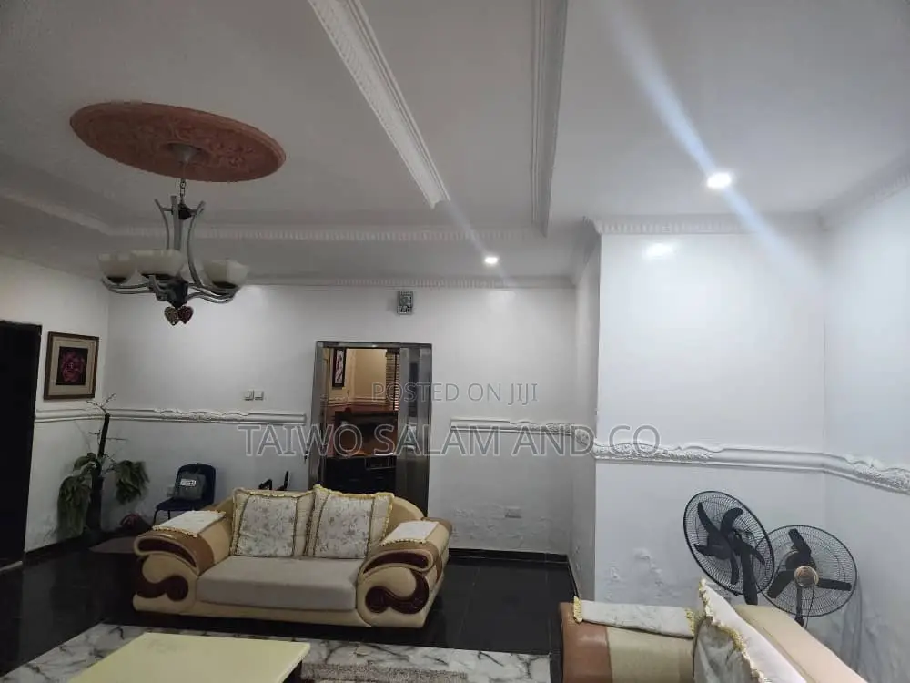 3bdrm Bungalow in Akala Express for sale