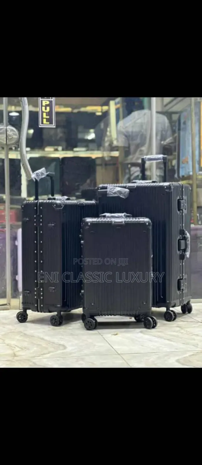 High Quality Luxury Travel Boxes Available In Store Well Banded