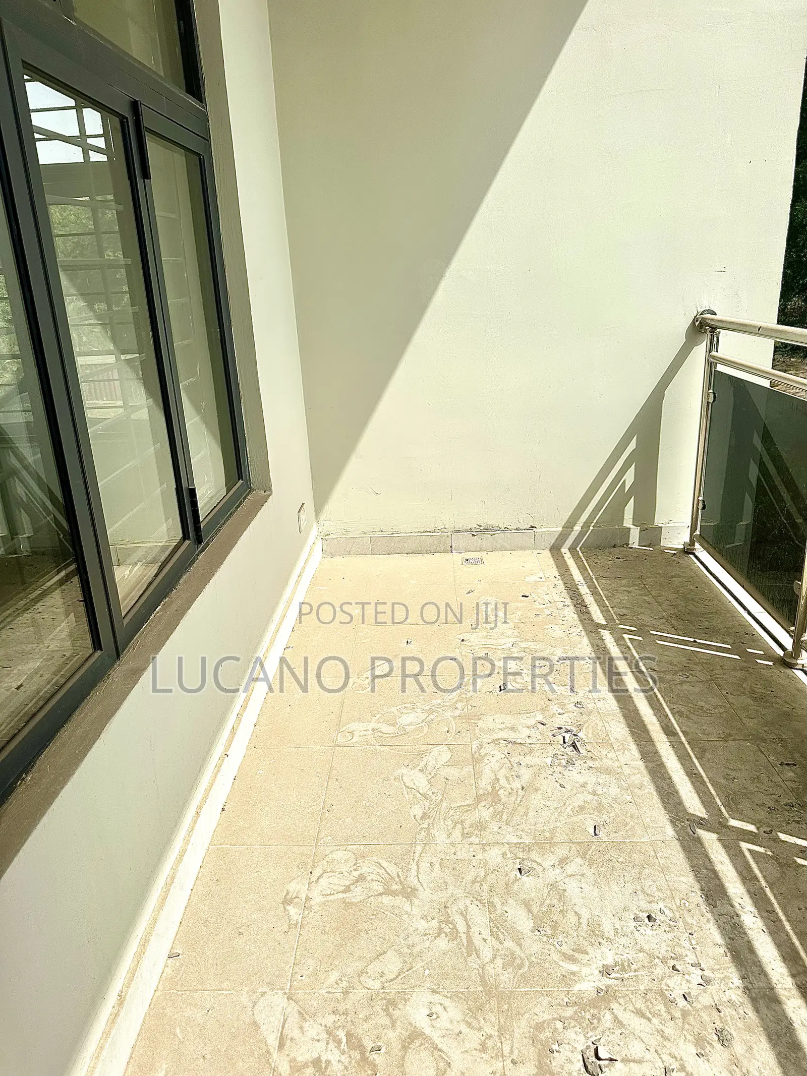 5bdrm Duplex in Utako for rent