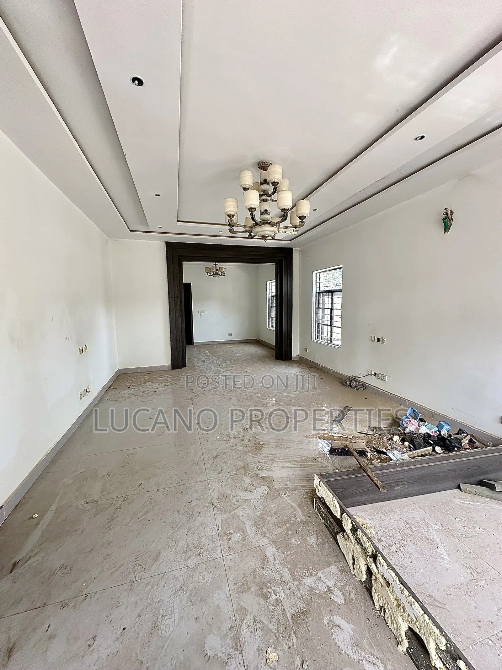 5bdrm Duplex in Utako for rent