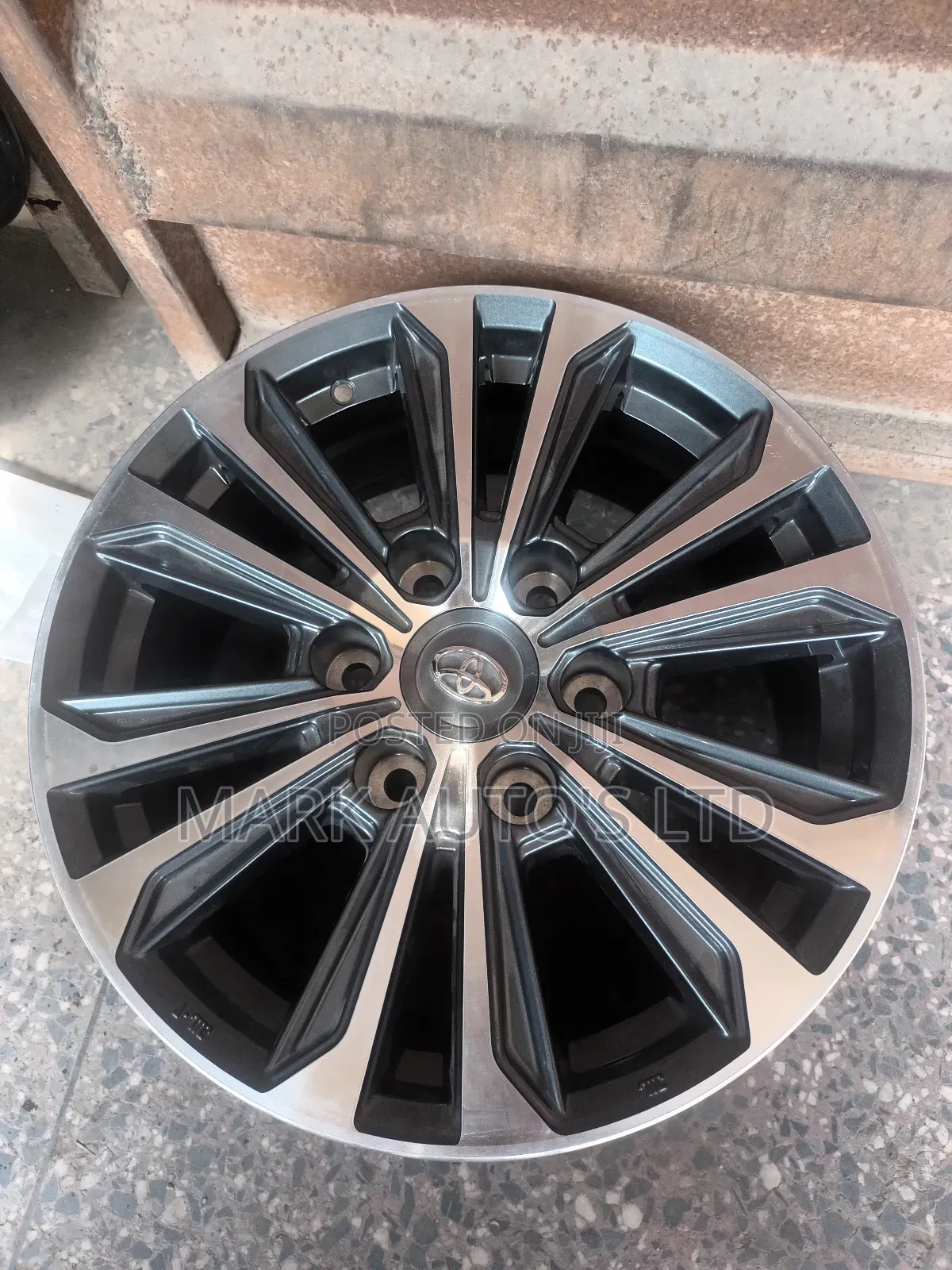 17inche Rim Toyota Hilux