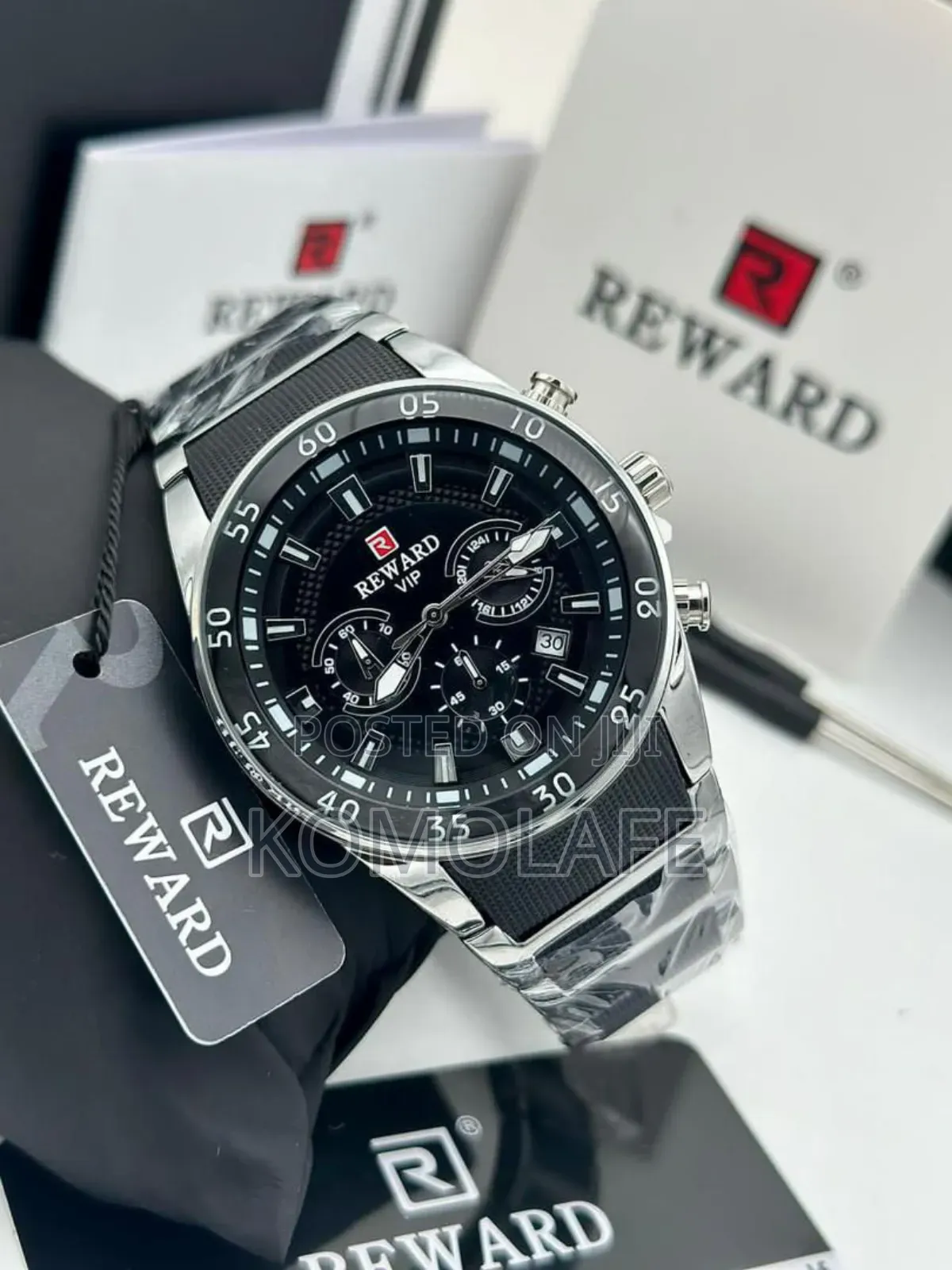 Round Chrono Reward