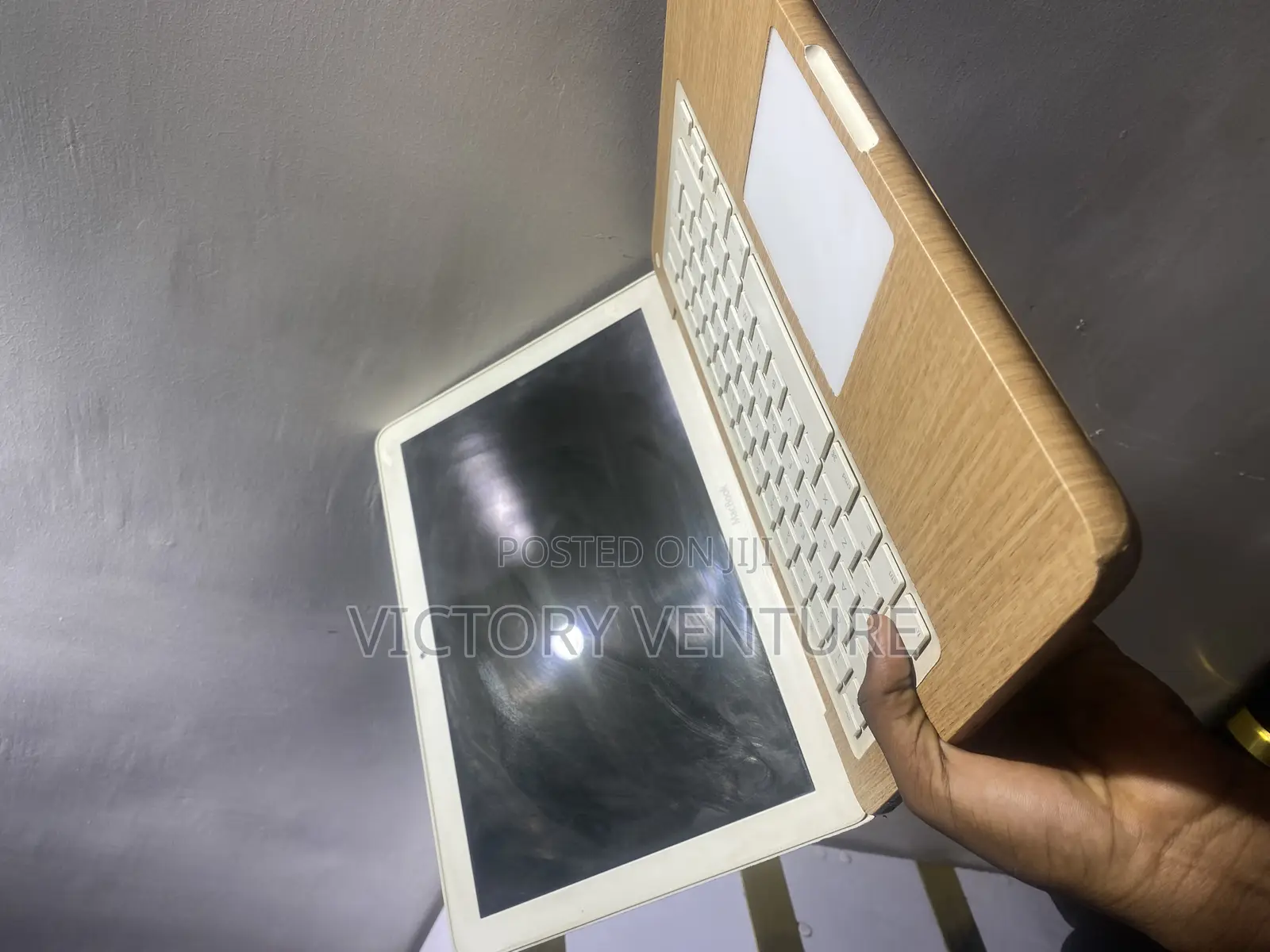 Laptop Apple MacBook 2009 4GB Intel Core 2 Duo SSD 250GB